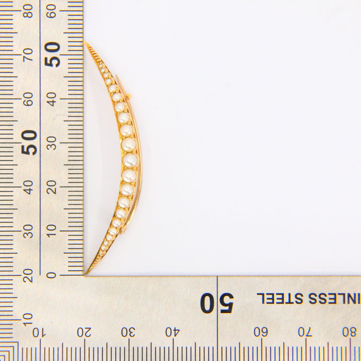 Antique 15ct Yellow Gold Crescent Split Pearl Brooch with 9ct Pin