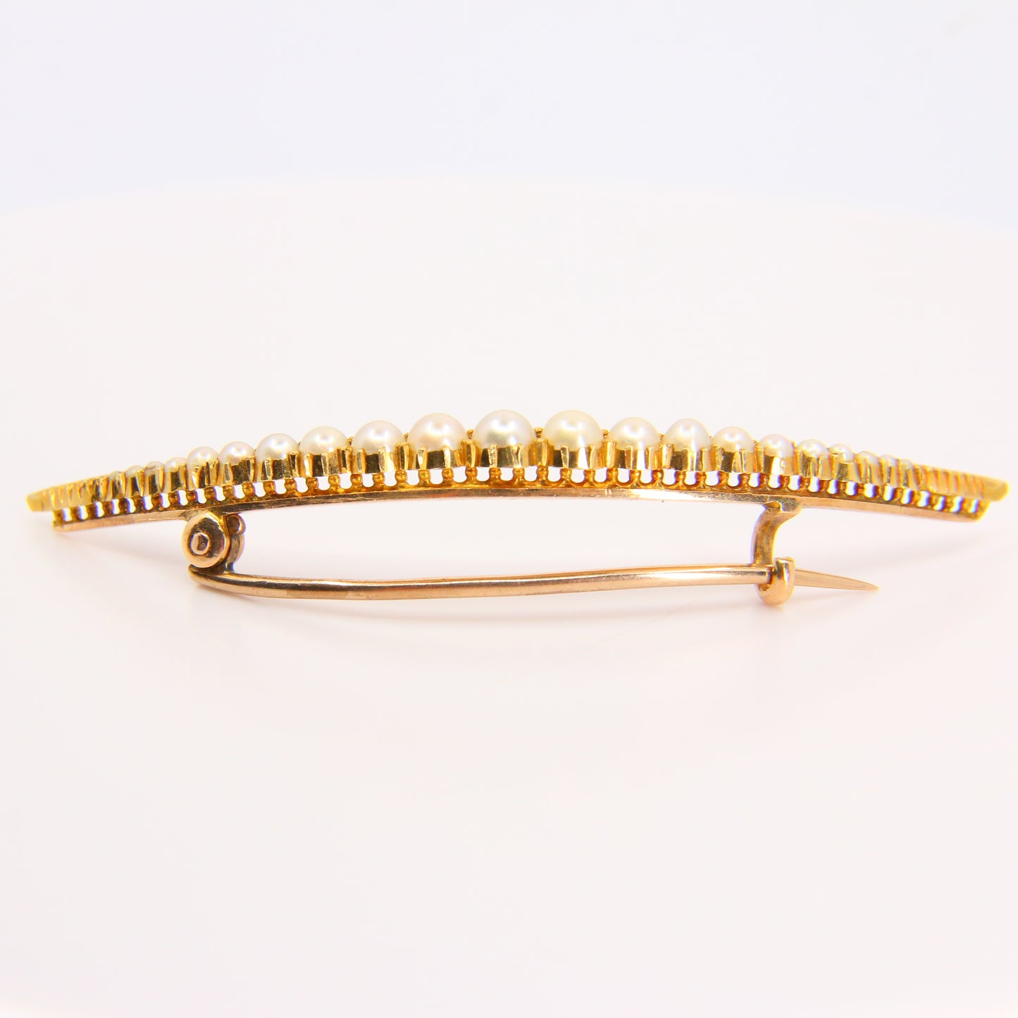Antique 15ct Yellow Gold Crescent Split Pearl Brooch with 9ct Pin