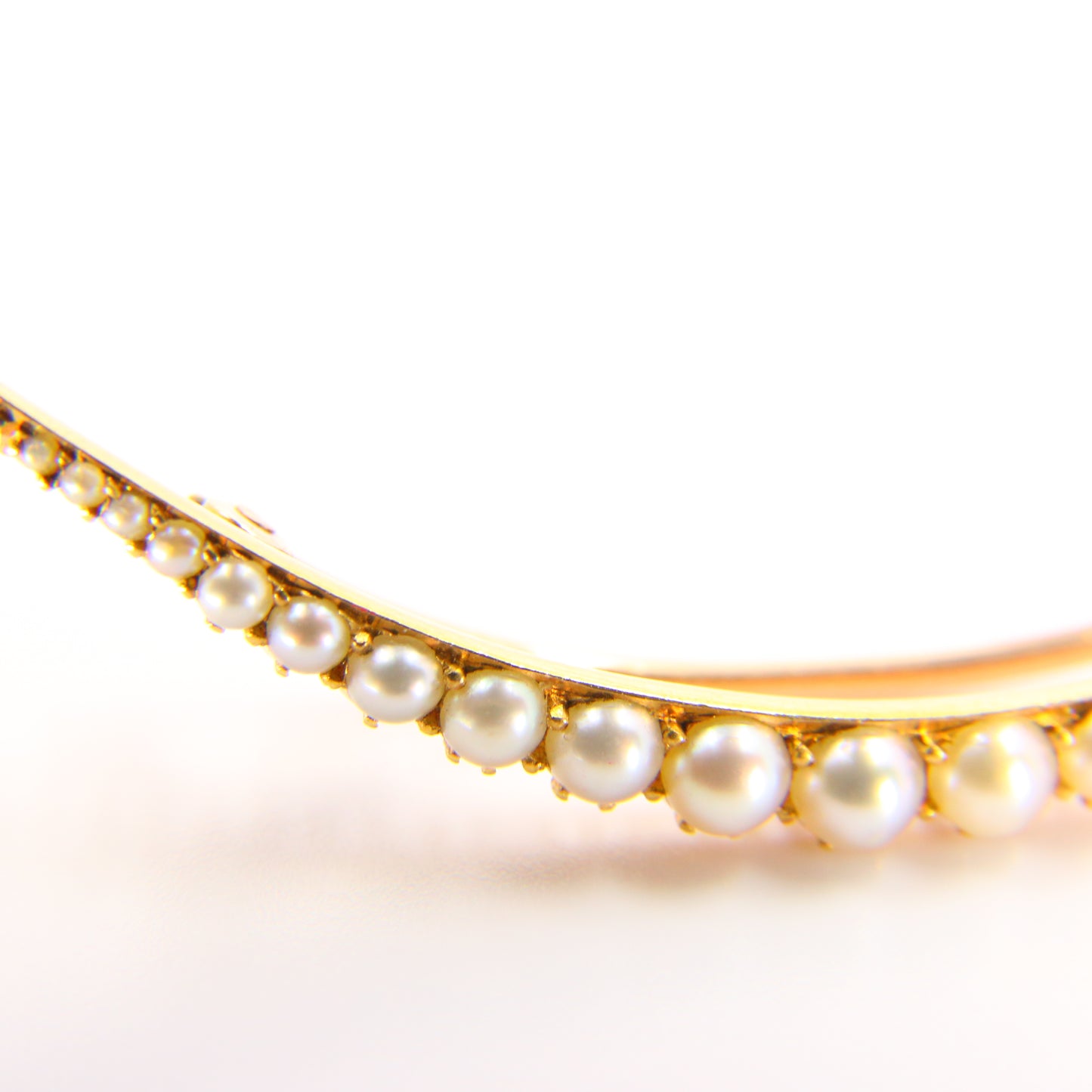 Antique 15ct Yellow Gold Crescent Split Pearl Brooch with 9ct Pin
