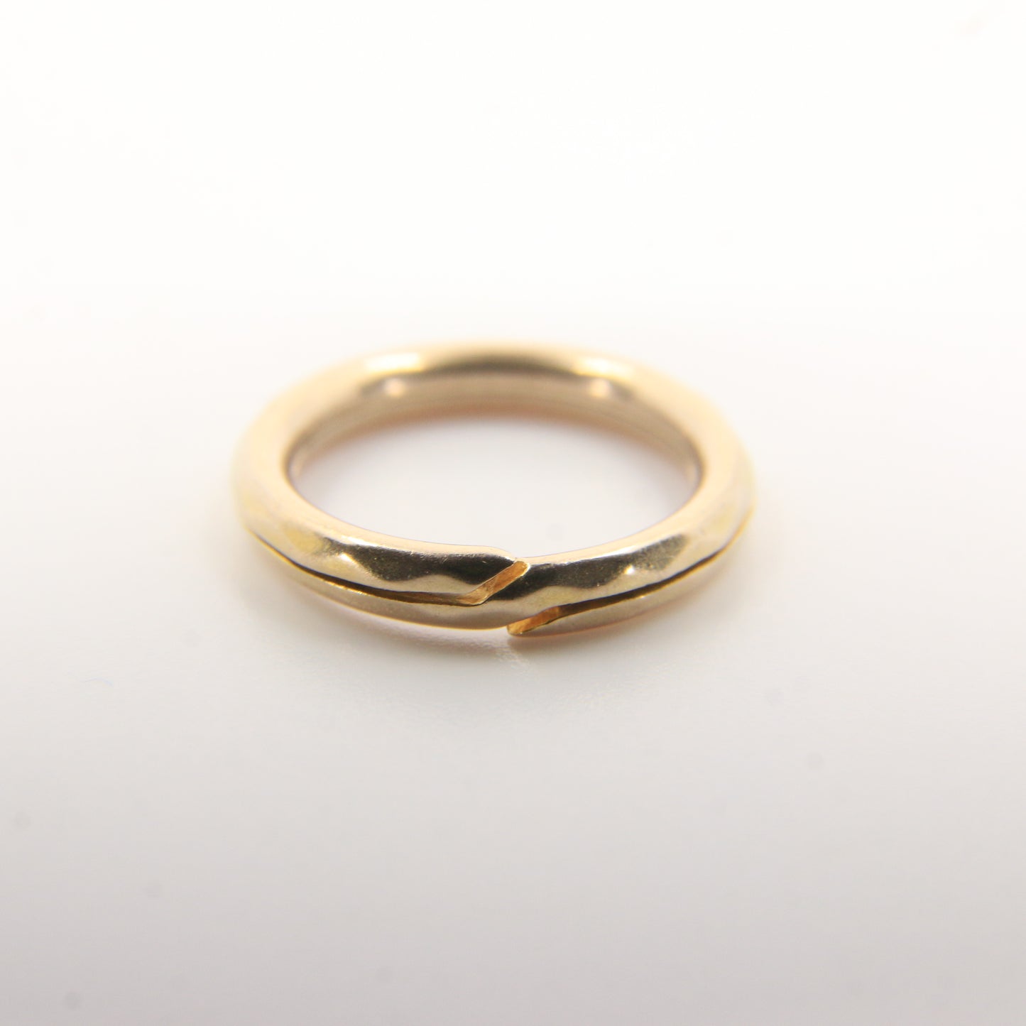 Vintage 9ct Solid Gold Split Ring – 13.5mm Yellow Gold Jump Ring