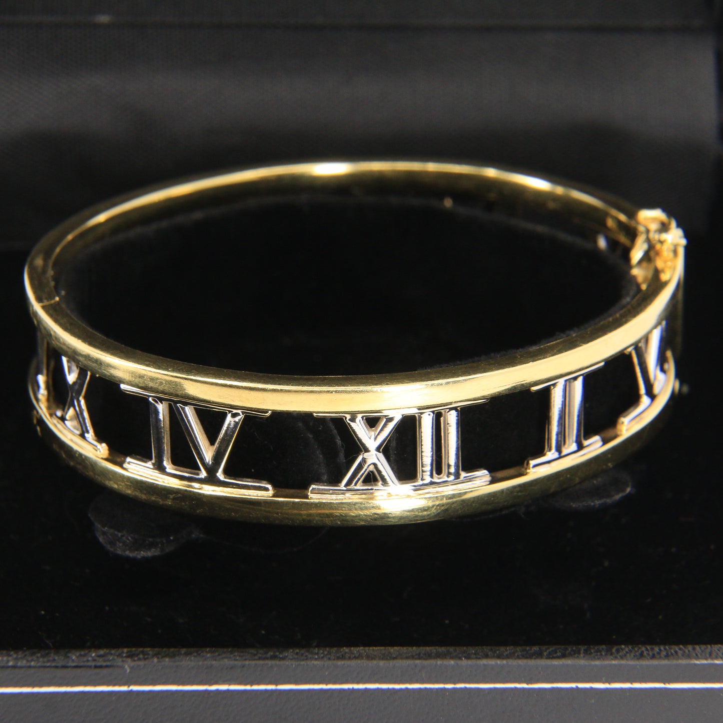 Vintage Italian 18ct Gold Atlas Roman Numeral Hinged Bangle Gift