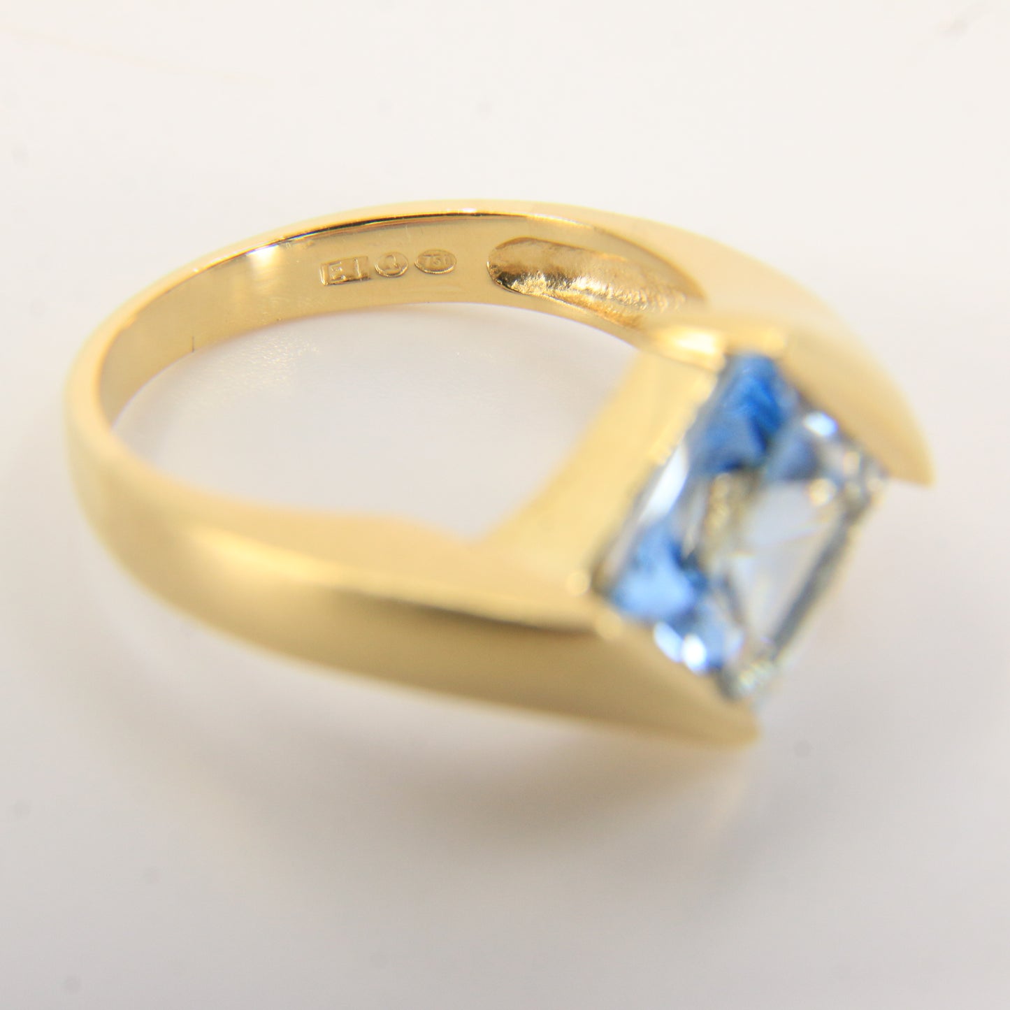 Vintage 18ct Danish Gold Aquamarine Statement Ring UK N Boxed