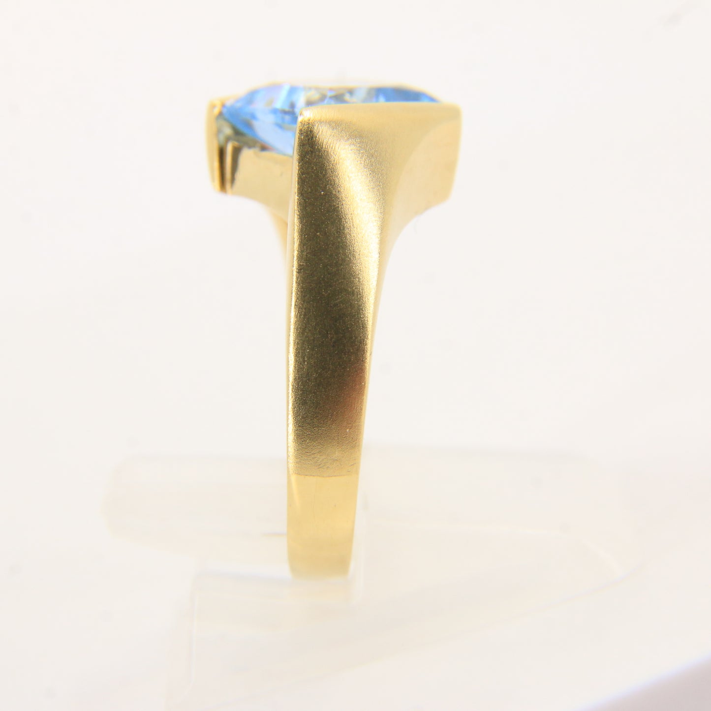 Vintage 18ct Danish Gold Aquamarine Statement Ring UK N Boxed