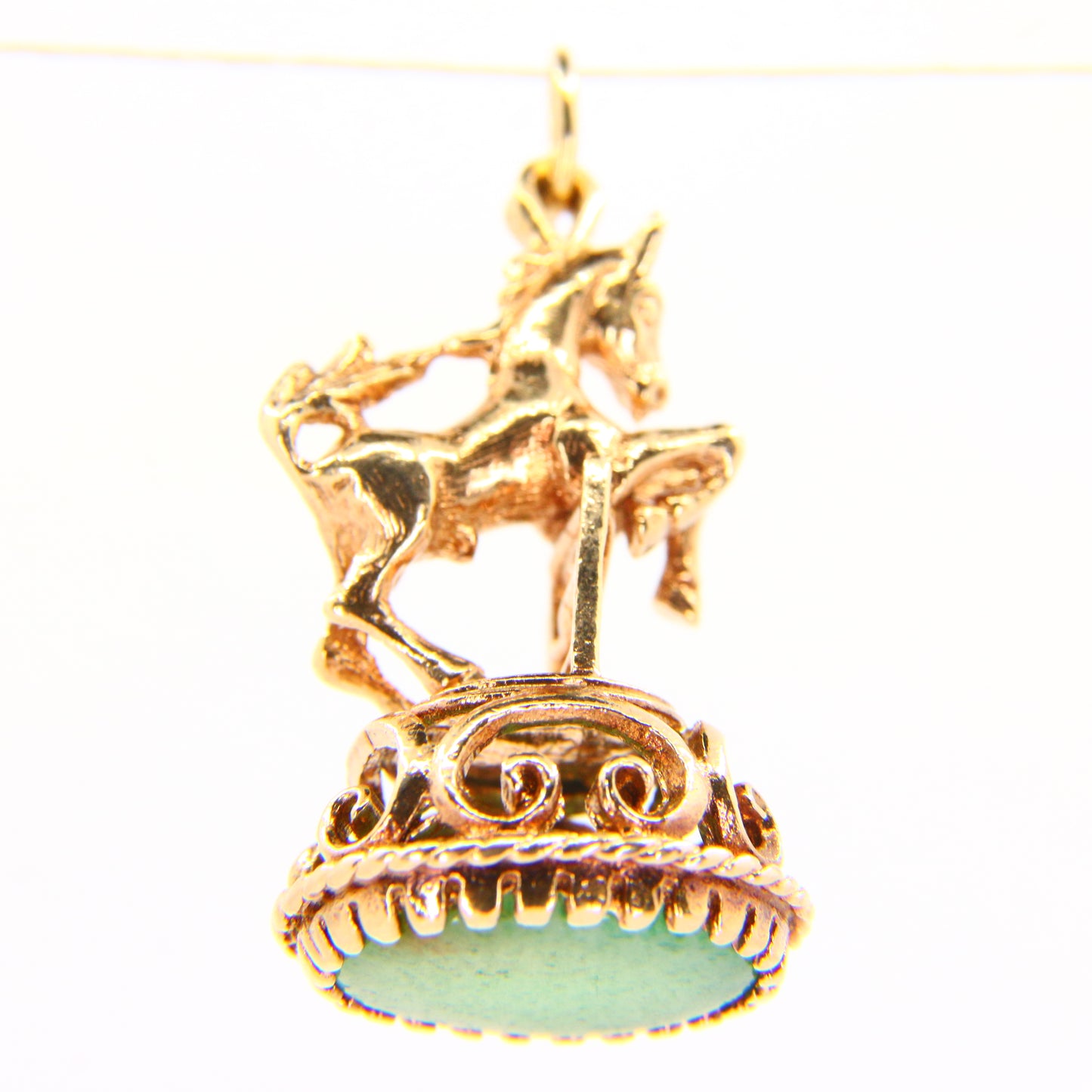 Vintage 9ct Jumping Horse Charm Jade Stone Hallmarked Gold Pendant