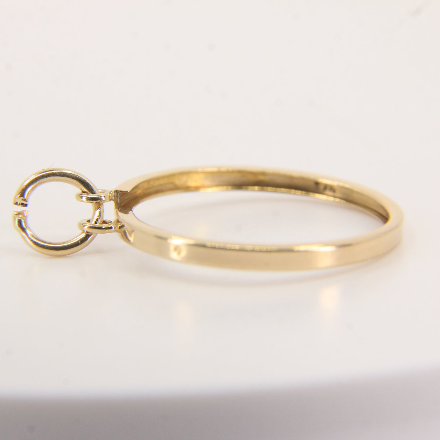 Vintage 9ct Gold Hallmarked Half Sovereign Coin Holder Pendant