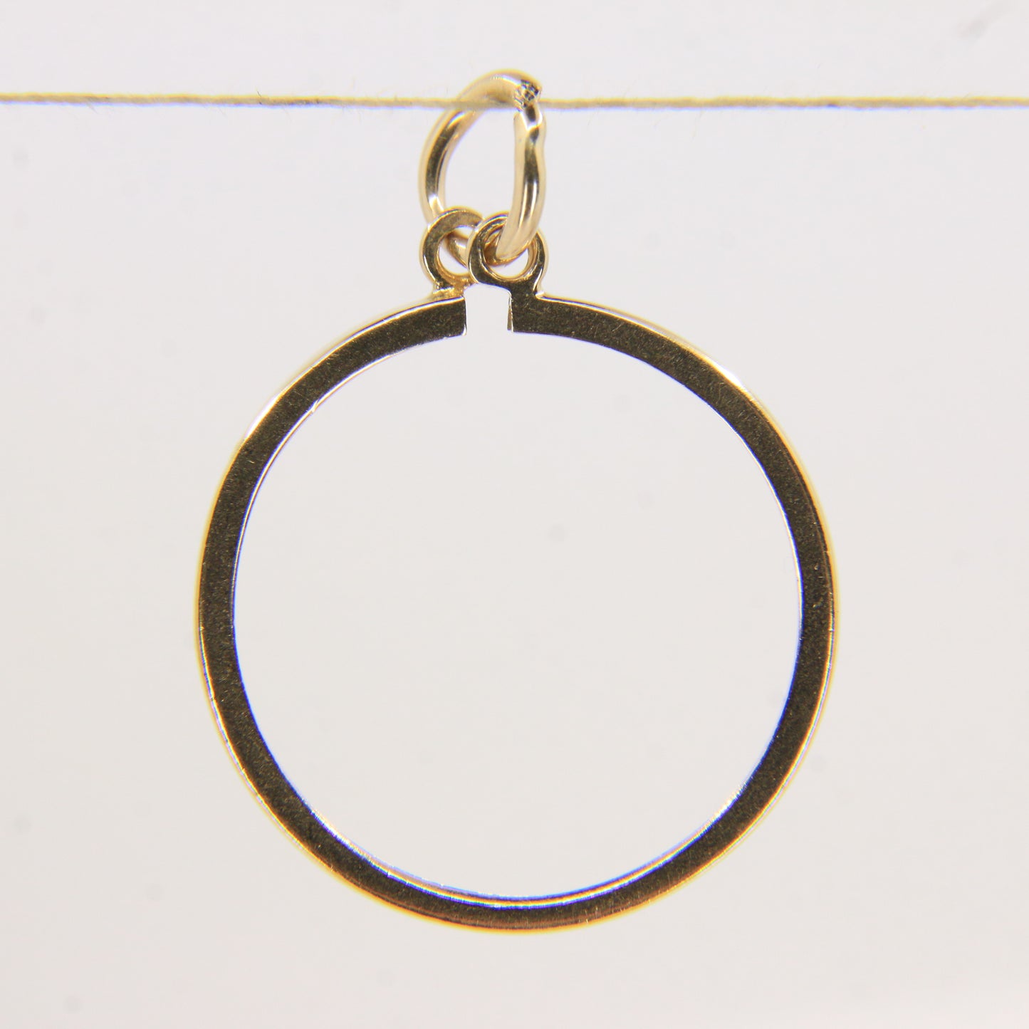 Vintage 9ct Gold Hallmarked Half Sovereign Coin Holder Pendant