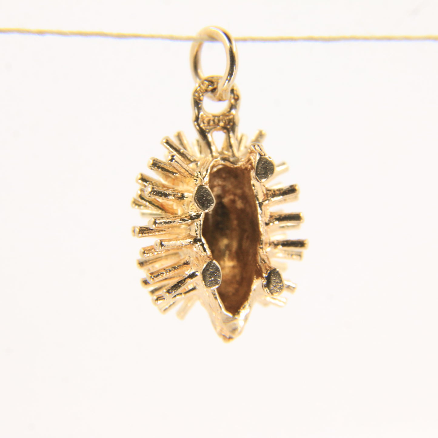 Vintage 9ct Gold Hallmarked Hedgehog Charm Pendant
