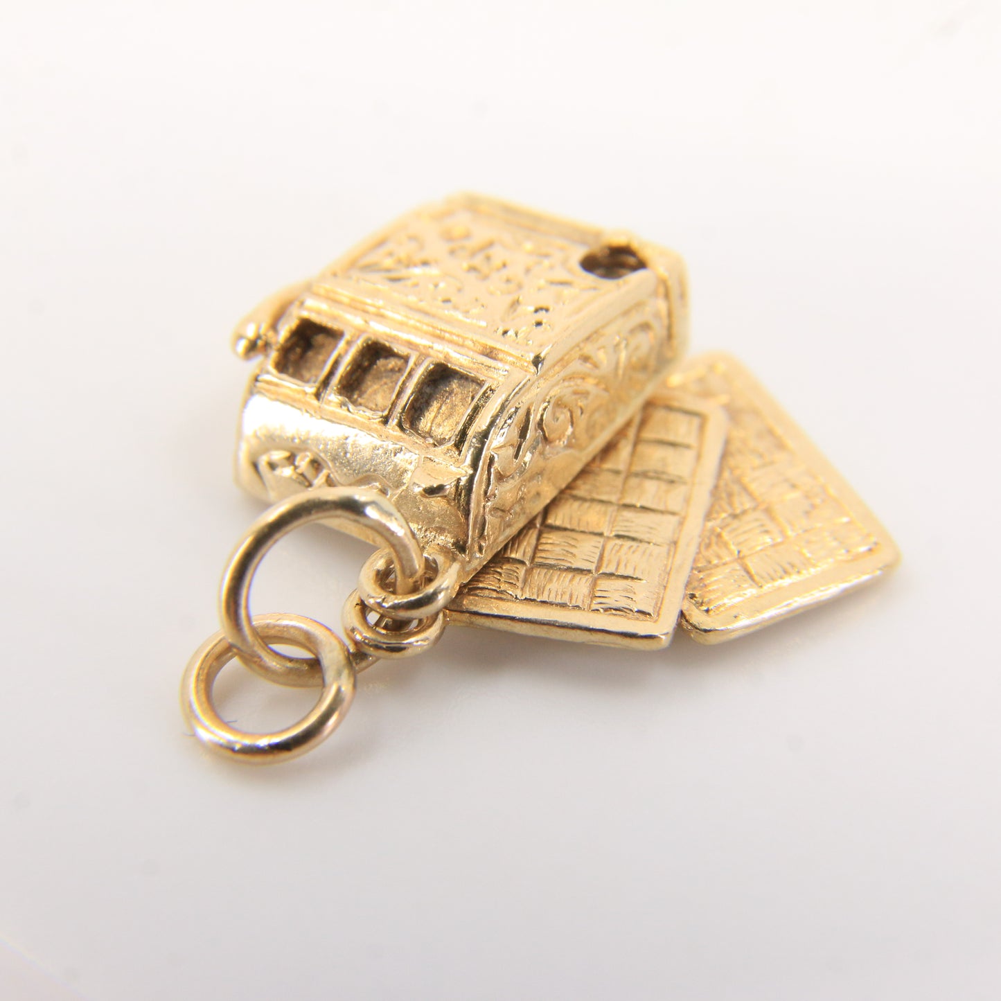 Vintage 9ct Gold Casino Charm Set Hallmarked Slot Machine & Pocket Rockets