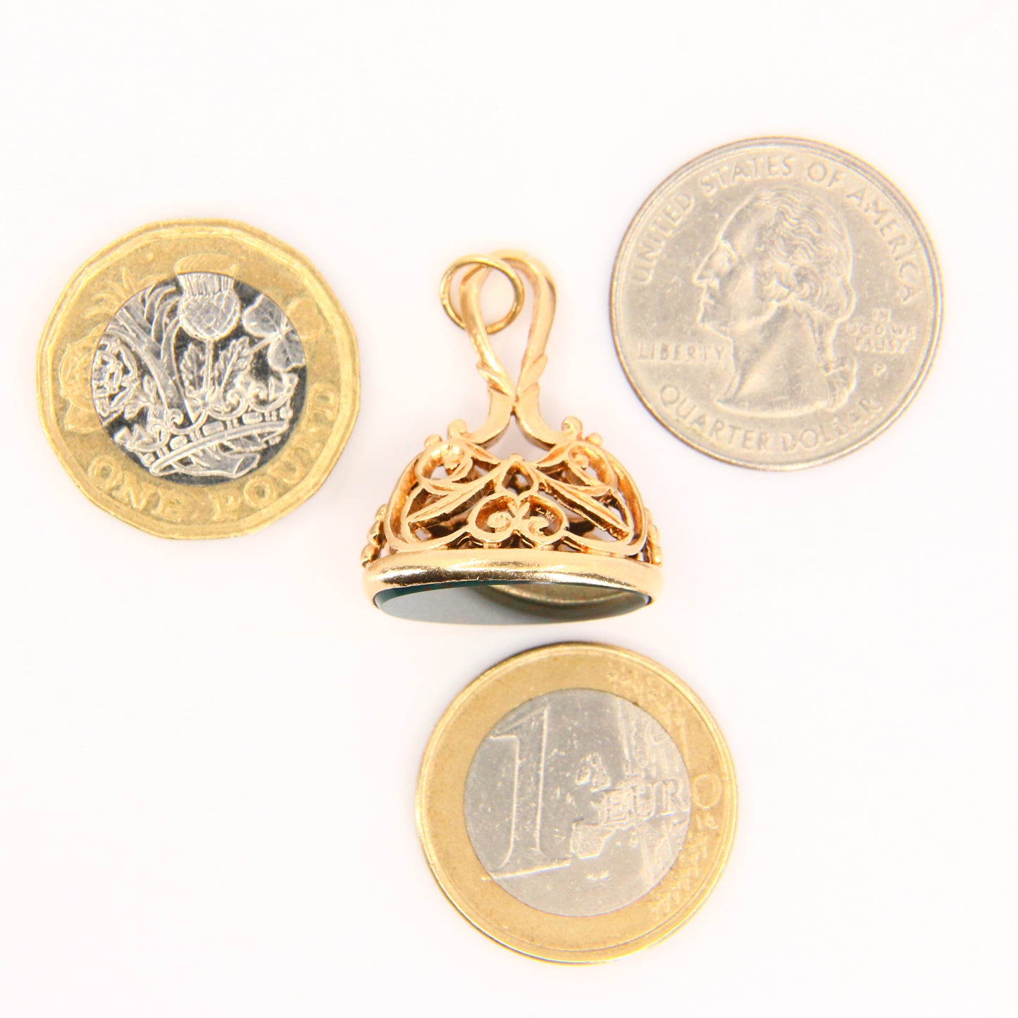 Vintage 9ct Drop Fob Bloodstone Pendant Hallmarked Yellow Gold Charm Gift