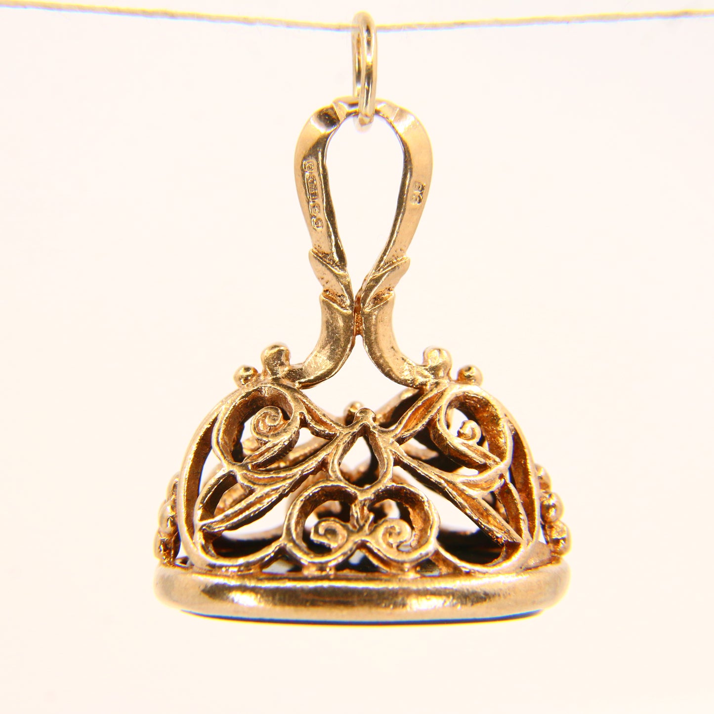 Vintage 9ct Drop Fob Bloodstone Pendant Hallmarked Yellow Gold Charm Gift