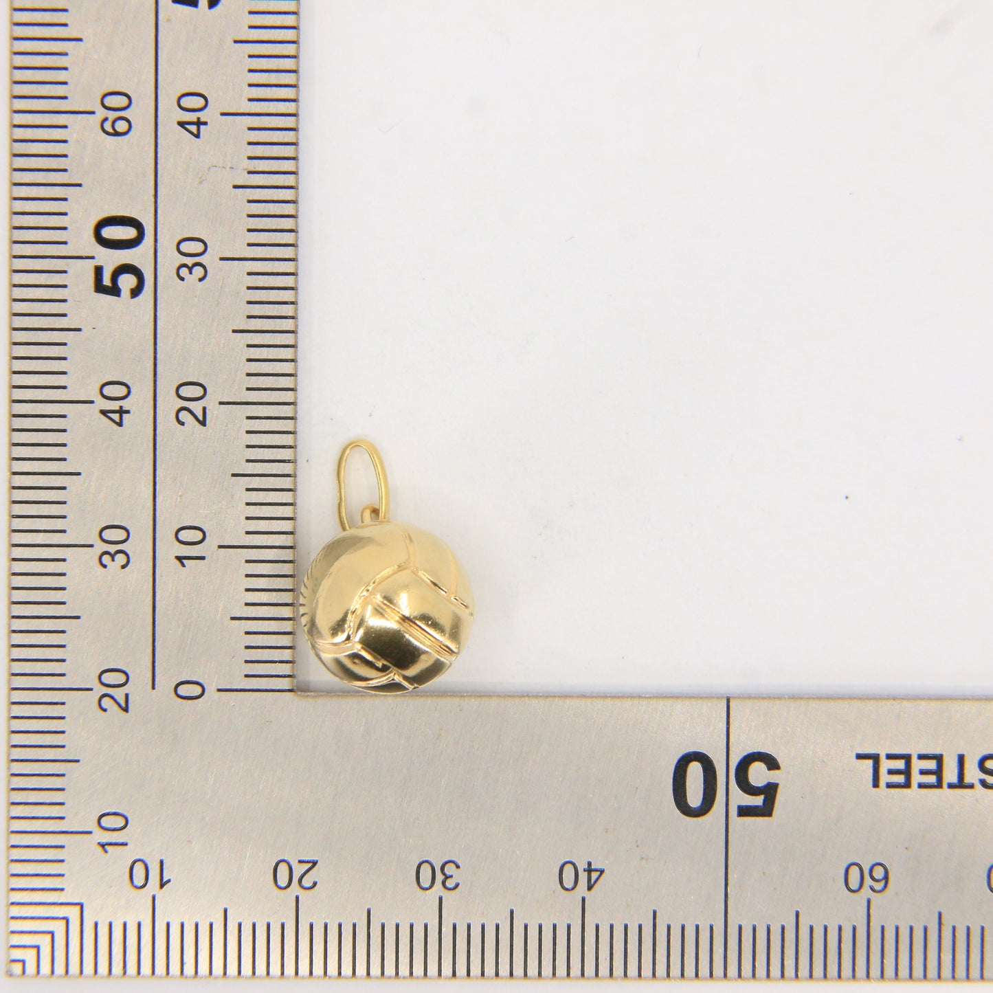 Vintage 18ct Yellow Gold Football Pendant Soccer Ball Sports Charm Gift