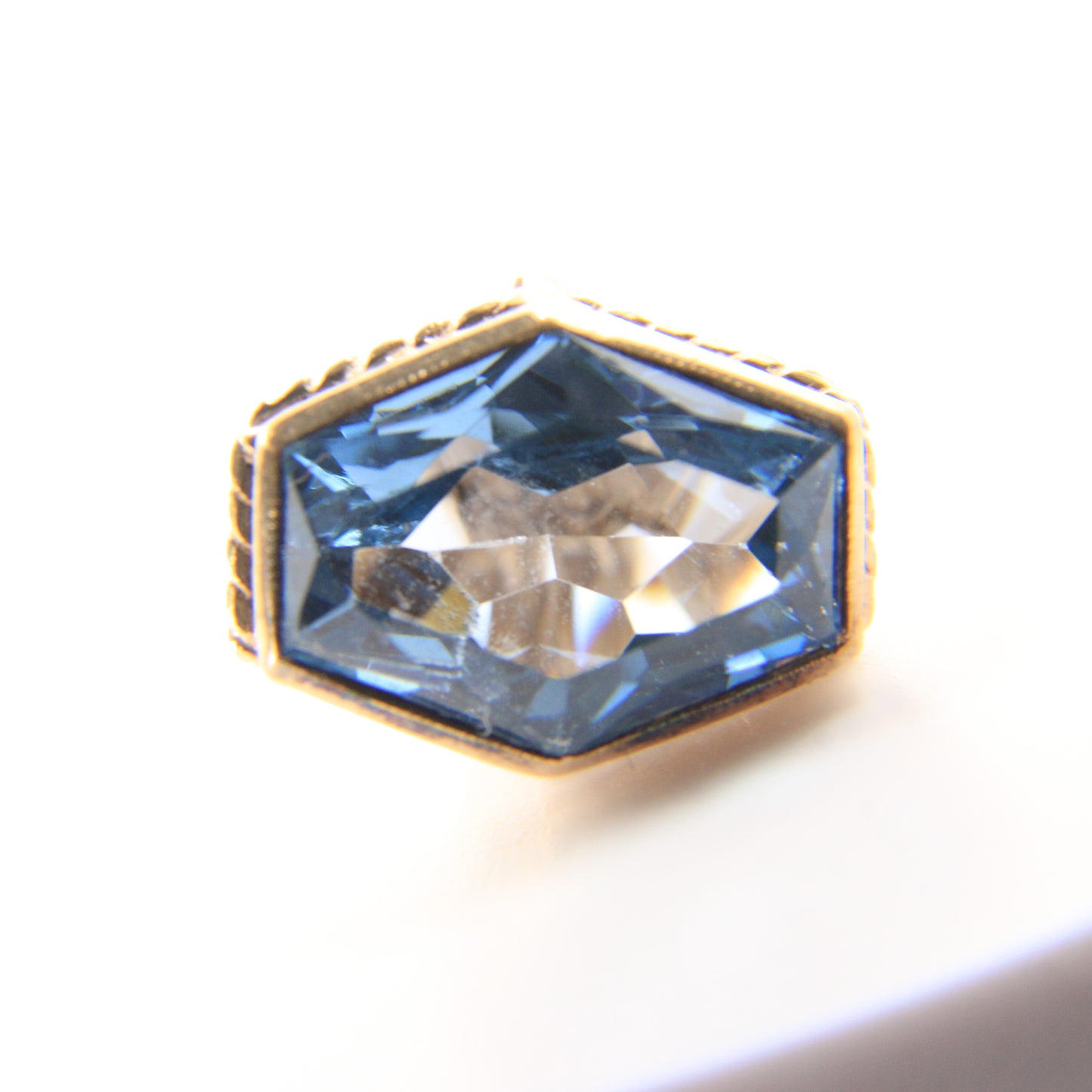 Vintage 9ct Hallmarked Blue Spinel Drop Fob Pendant Charm 9 Carat Yellow Gold