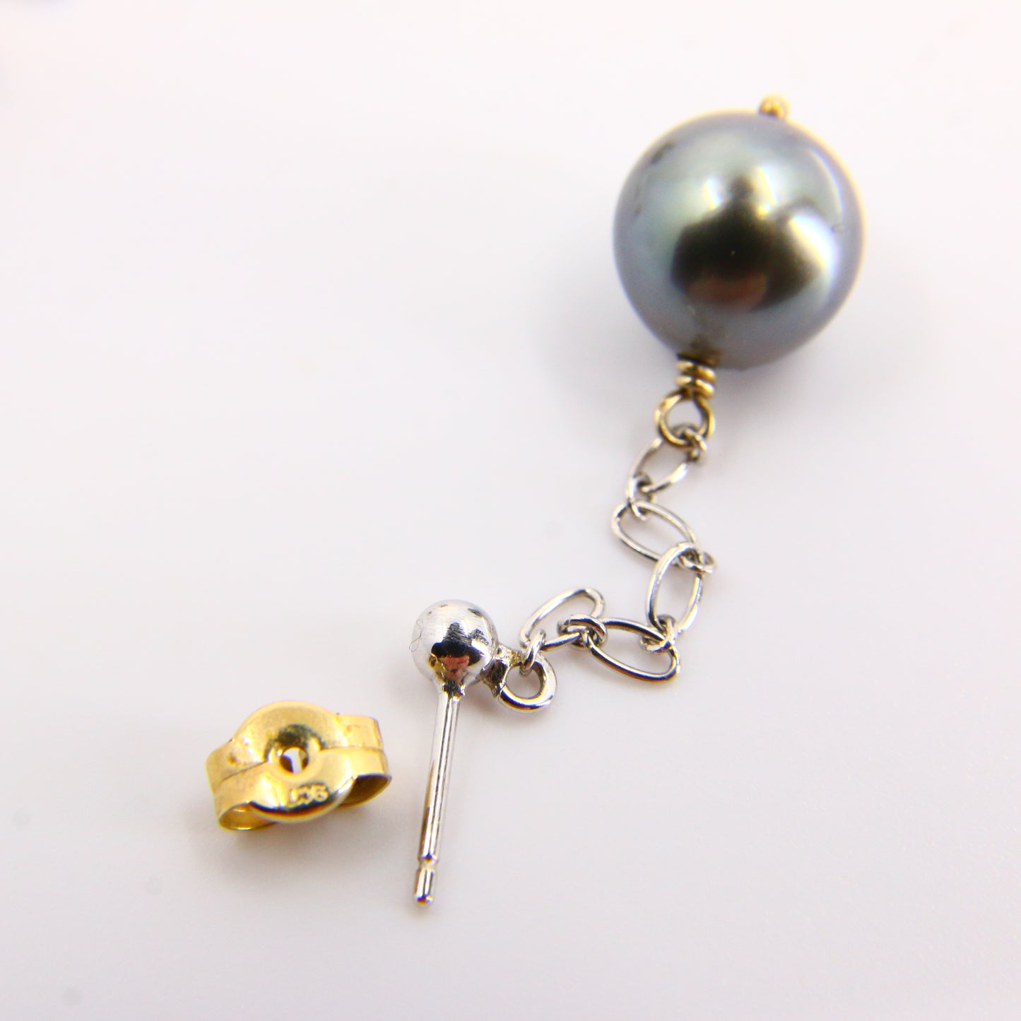Vintage 18K Black Pearl Drop Earrings Dangle White Gold & Yellow Gold Clips
