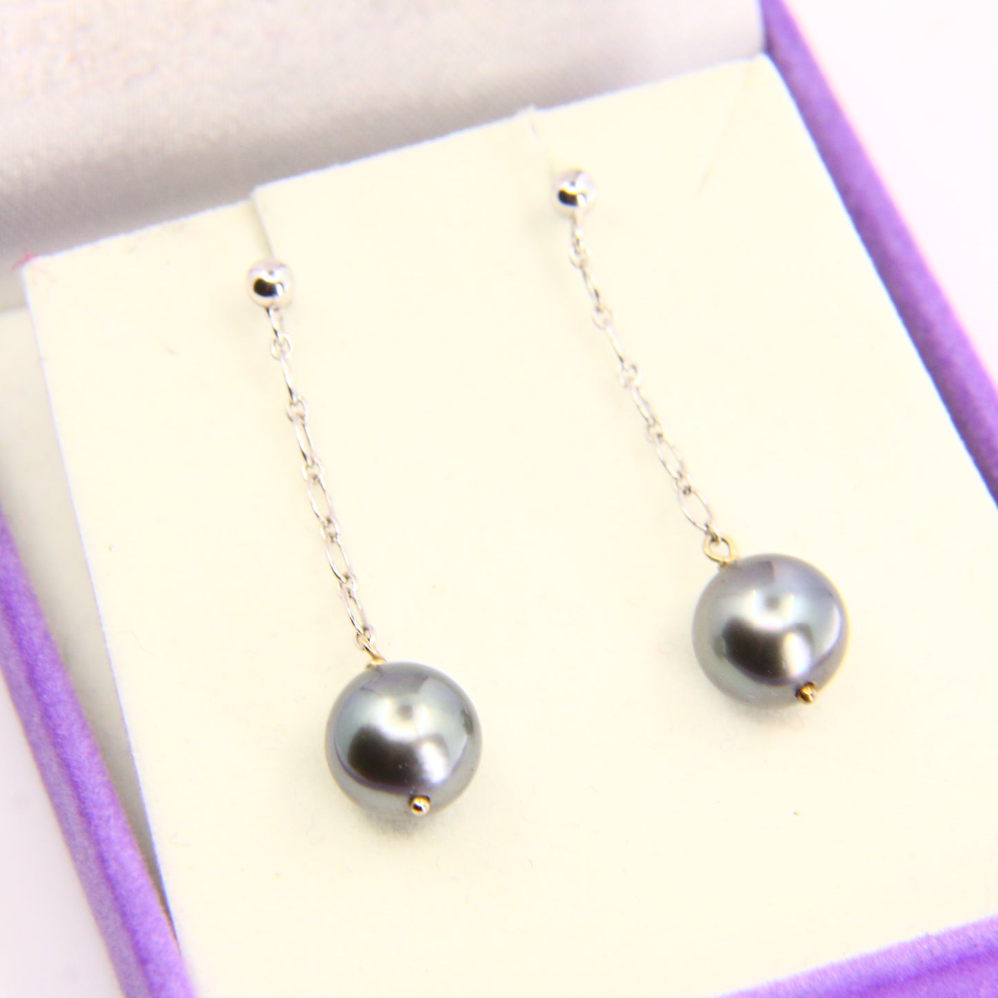 Vintage 18K Black Pearl Drop Earrings Dangle White Gold & Yellow Gold Clips