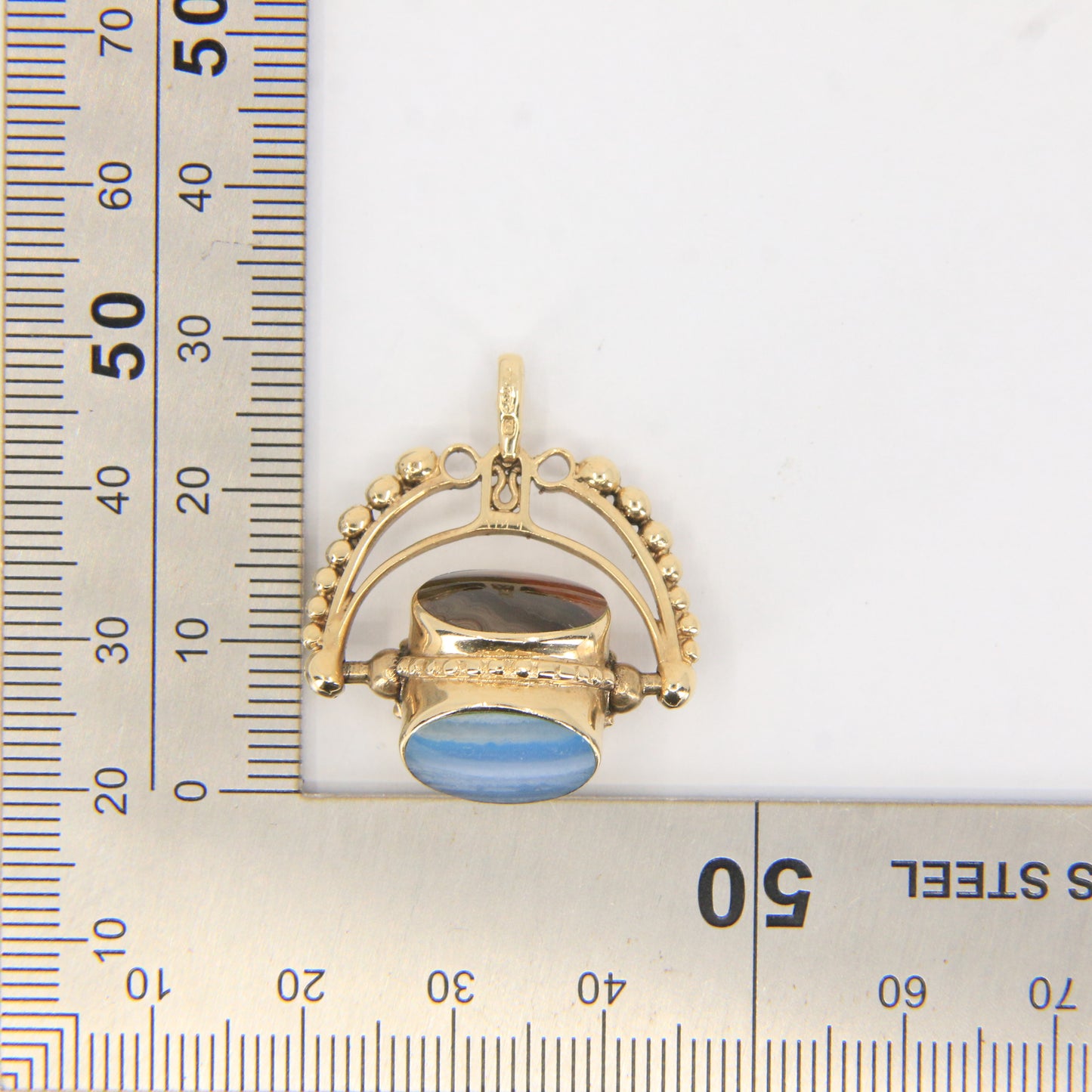 Vintage 9ct Gold Hallmarked 3 Agate Spinner Pendant Charm