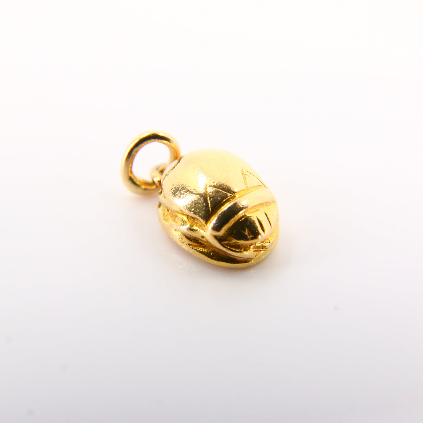 Vintage 18K Scarab Beetle Charm 18 Carat Yellow Gold Pendant Egyptian Hallmarked Gift
