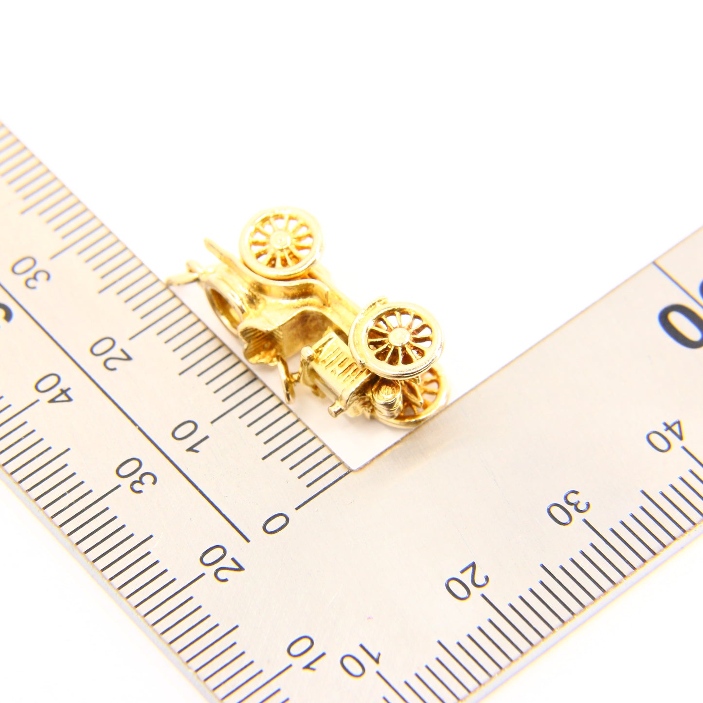 Vintage 9ct Automobile Opening Charm Detailed Yellow Gold Hallmarked Car Pendant