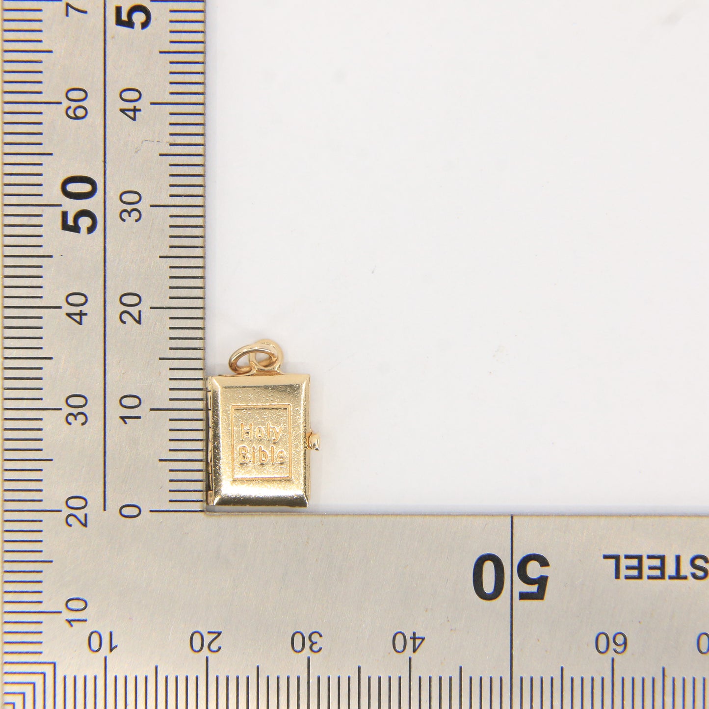 Vintage 9ct Solid Gold Opening Bible Charm Pendant with Pages