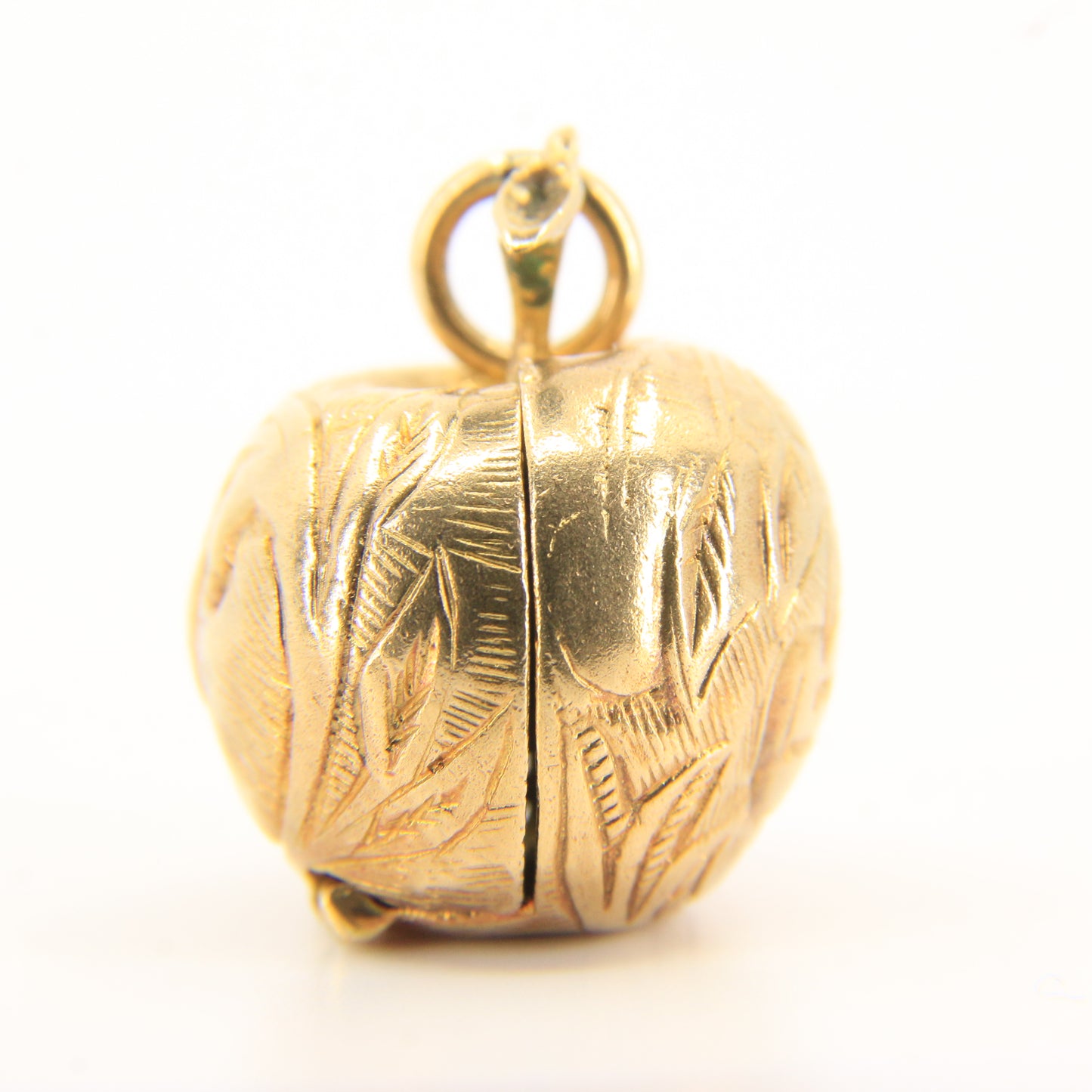 Vintage 9ct Gold Hallmarked Adam and Eve Opening Apple Pendant Charm