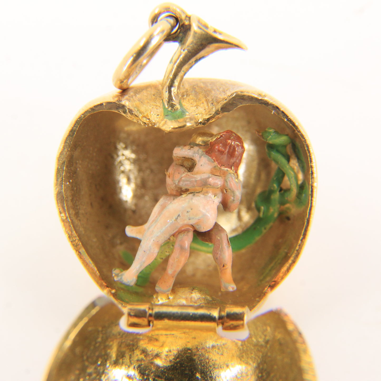 Vintage 9ct Gold Hallmarked Adam and Eve Opening Apple Pendant Charm