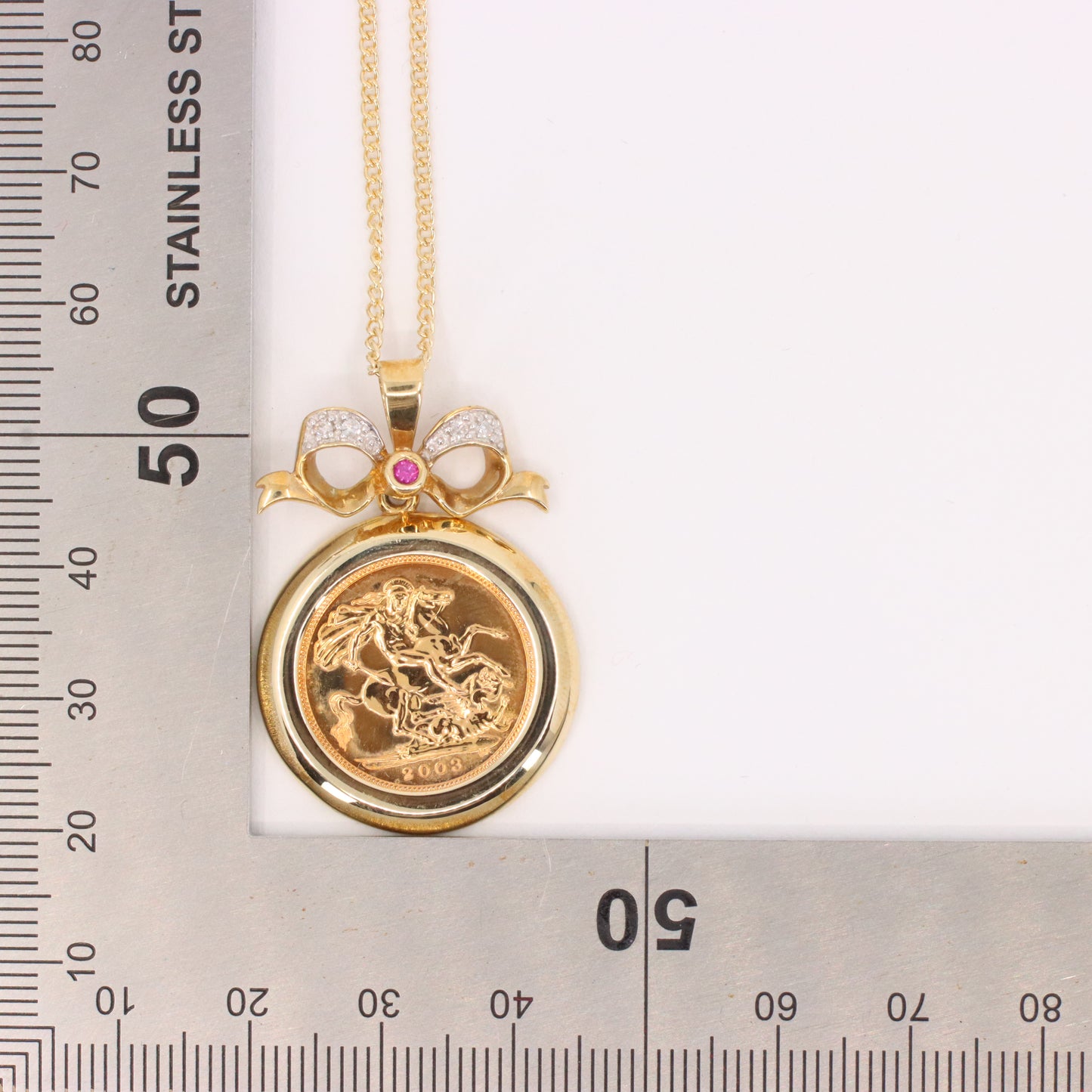 Royal Mint Eternal Love 2003 Half Sovereign Pendant Necklace 18 Inch Certificate