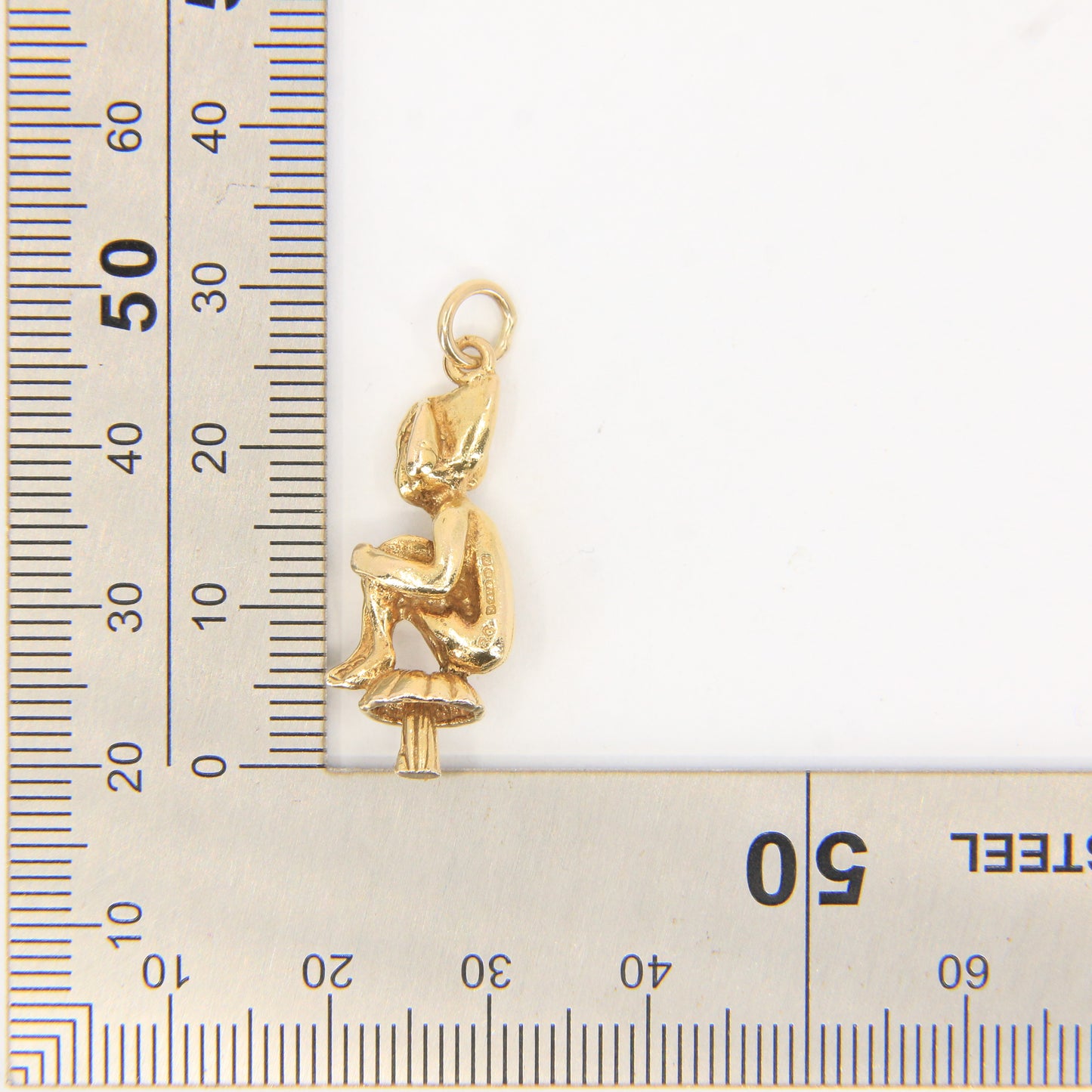 Vintage 9ct Hallmarked Elf on Mushroom Pendant Charm Fantasy Yellow Gold Gift