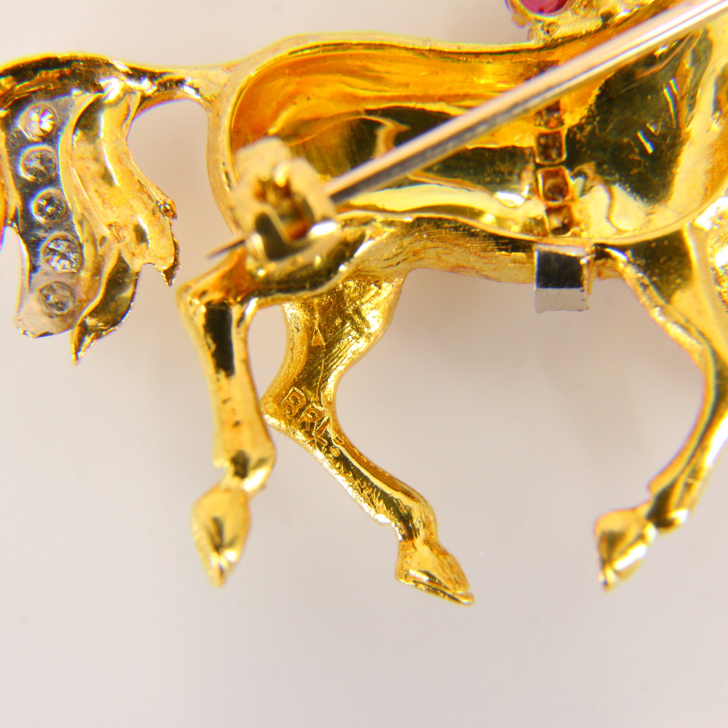 1969 Ben Rosenfeld Diamond and Ruby 18 Carat Yellow Gold Horse Brooch Hallmarked