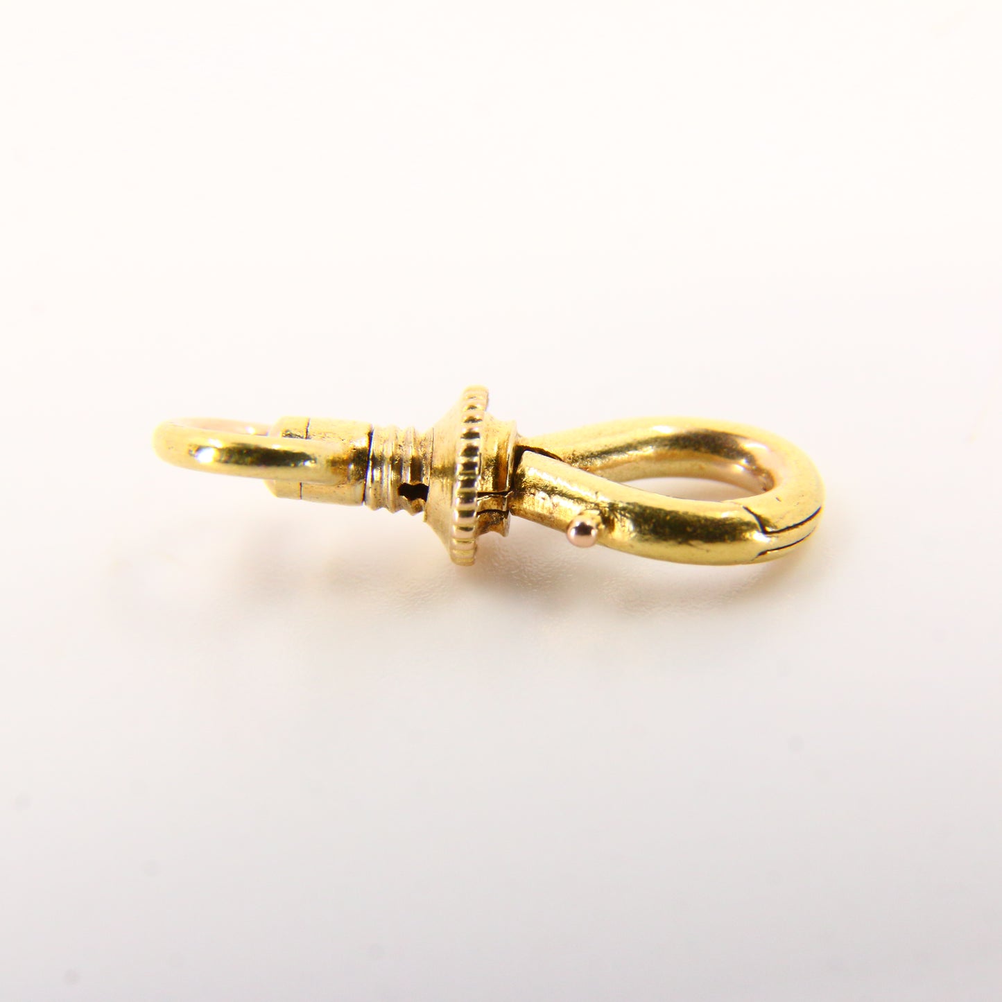 Antique 15k Gold Swivel Screw Clip Yellow Gold Pendant Albert Chain Fastener