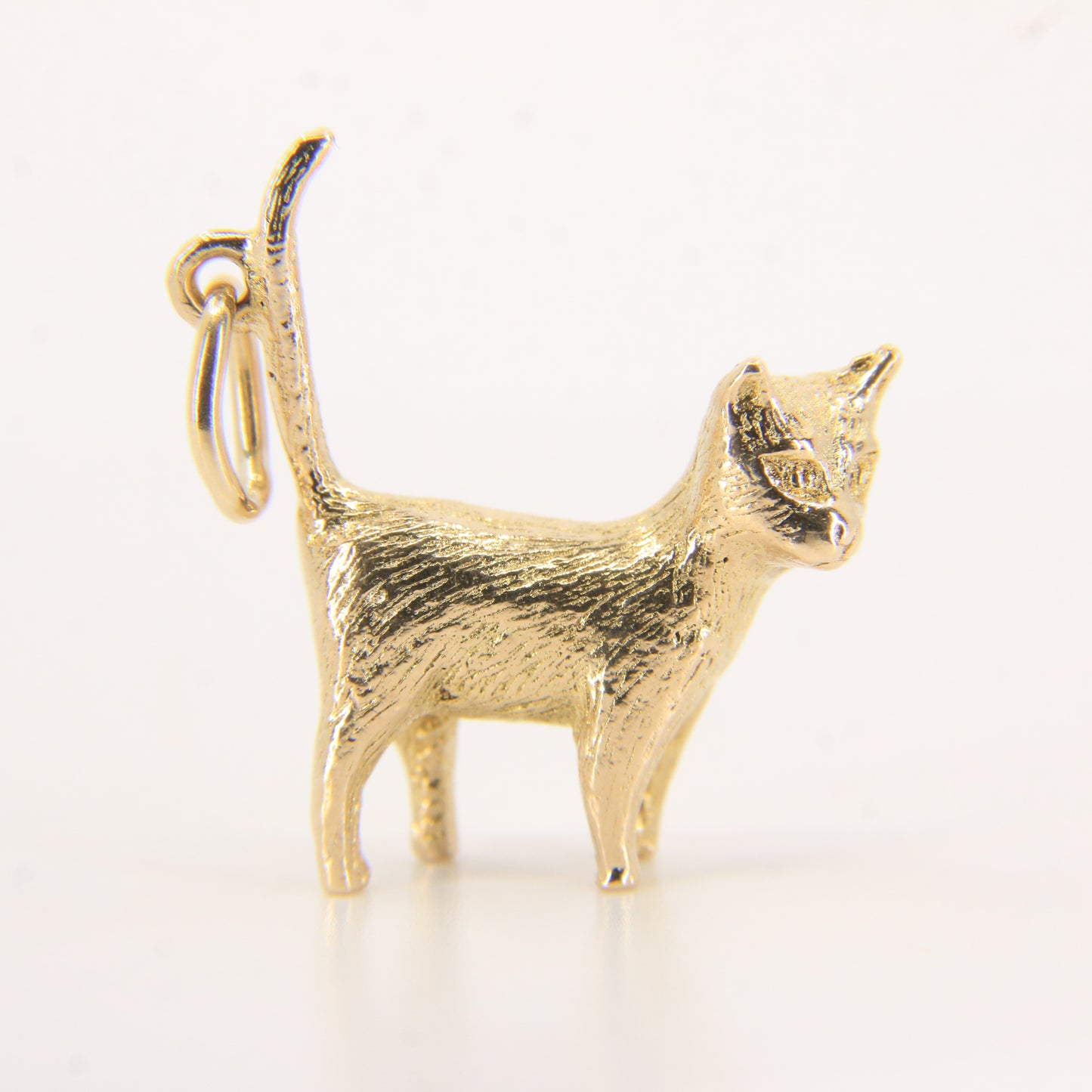 Vintage 9ct Hallmarked Cat Charm Pendant Yellow Gold Long Tailed Feline Gift