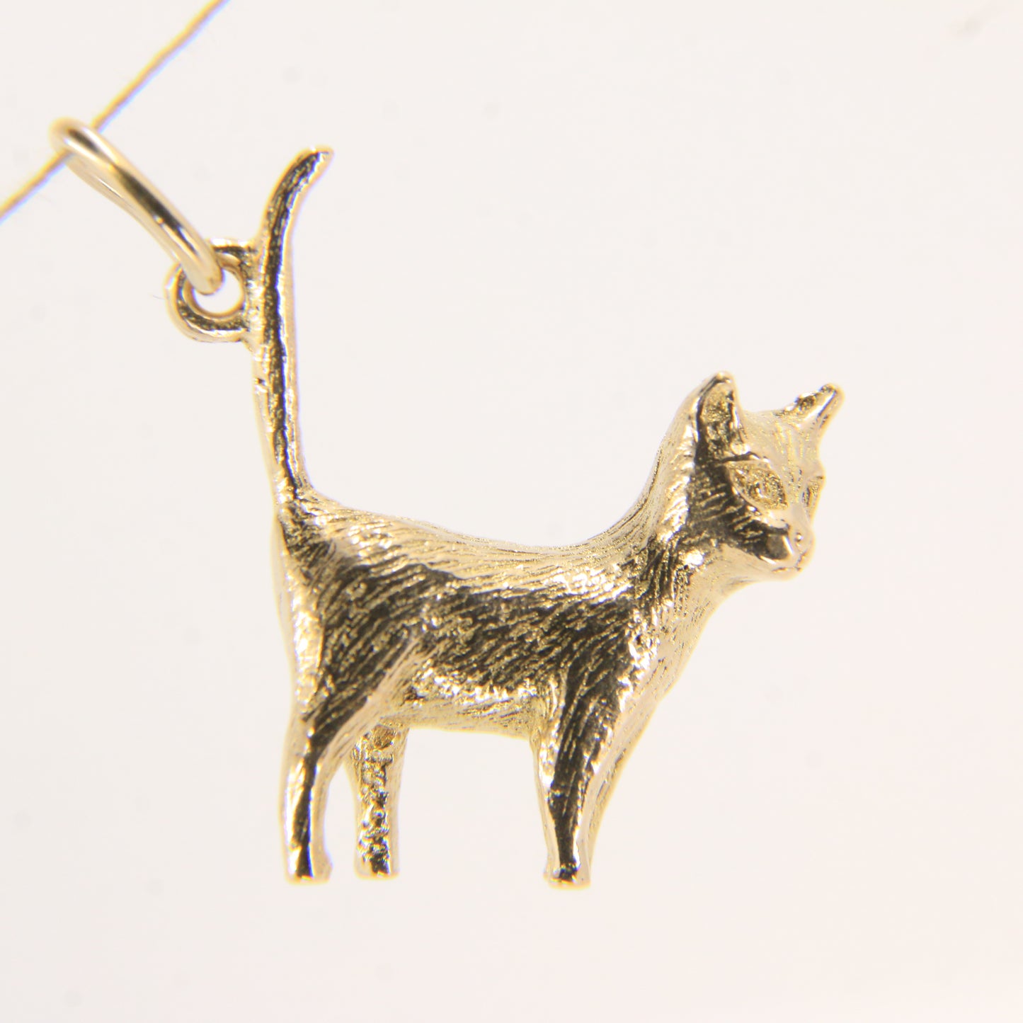 Vintage 9ct Hallmarked Cat Charm Pendant Yellow Gold Long Tailed Feline Gift