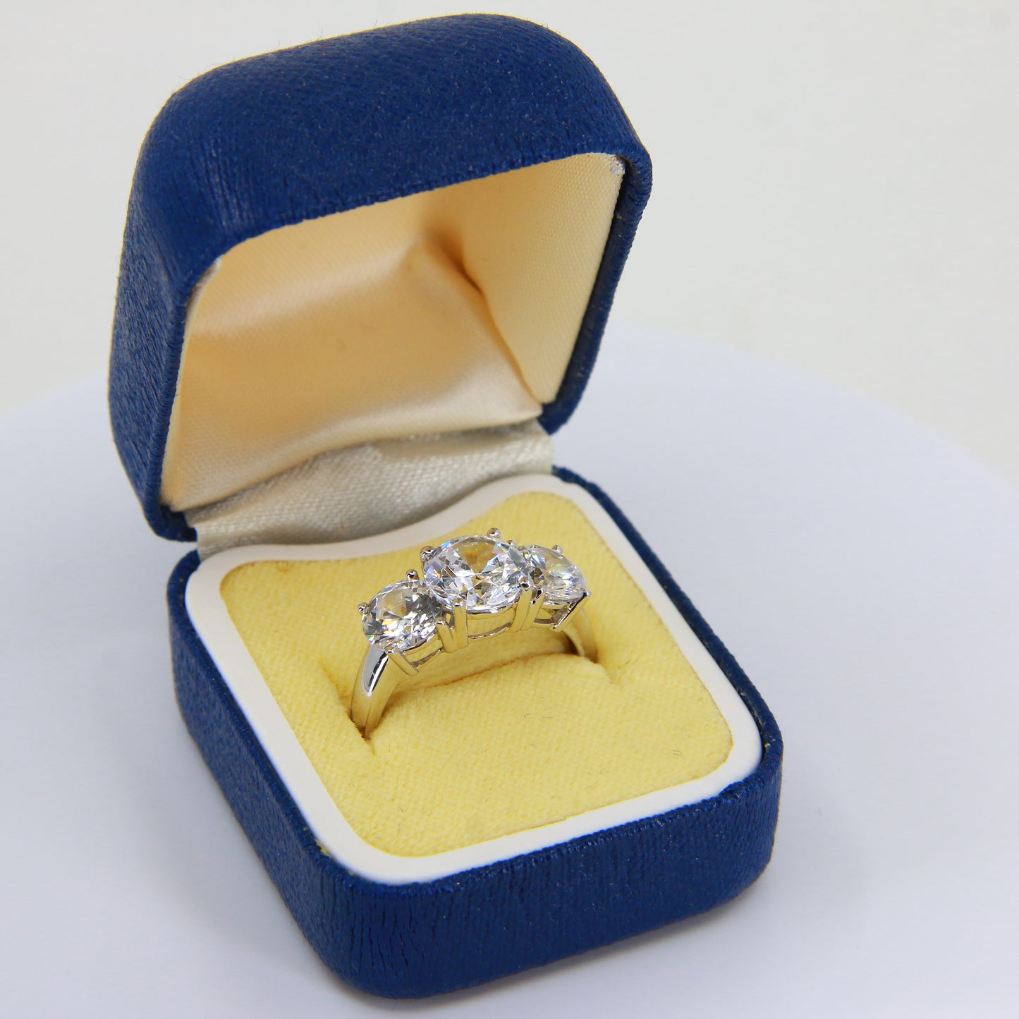 Vintage White Gold 14 Carat 3 Gem set Statement Ring Boxed