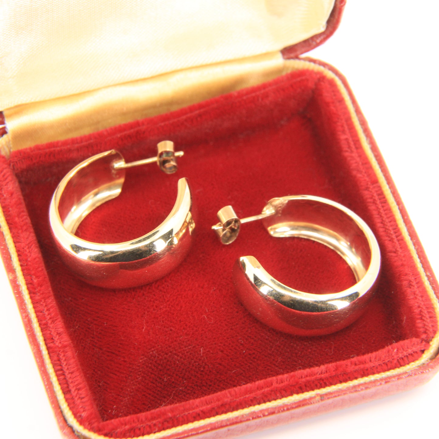 Vintage 9ct Gold Hallmarked Polished Round Hoop Earrings Yellow Gold Boxed