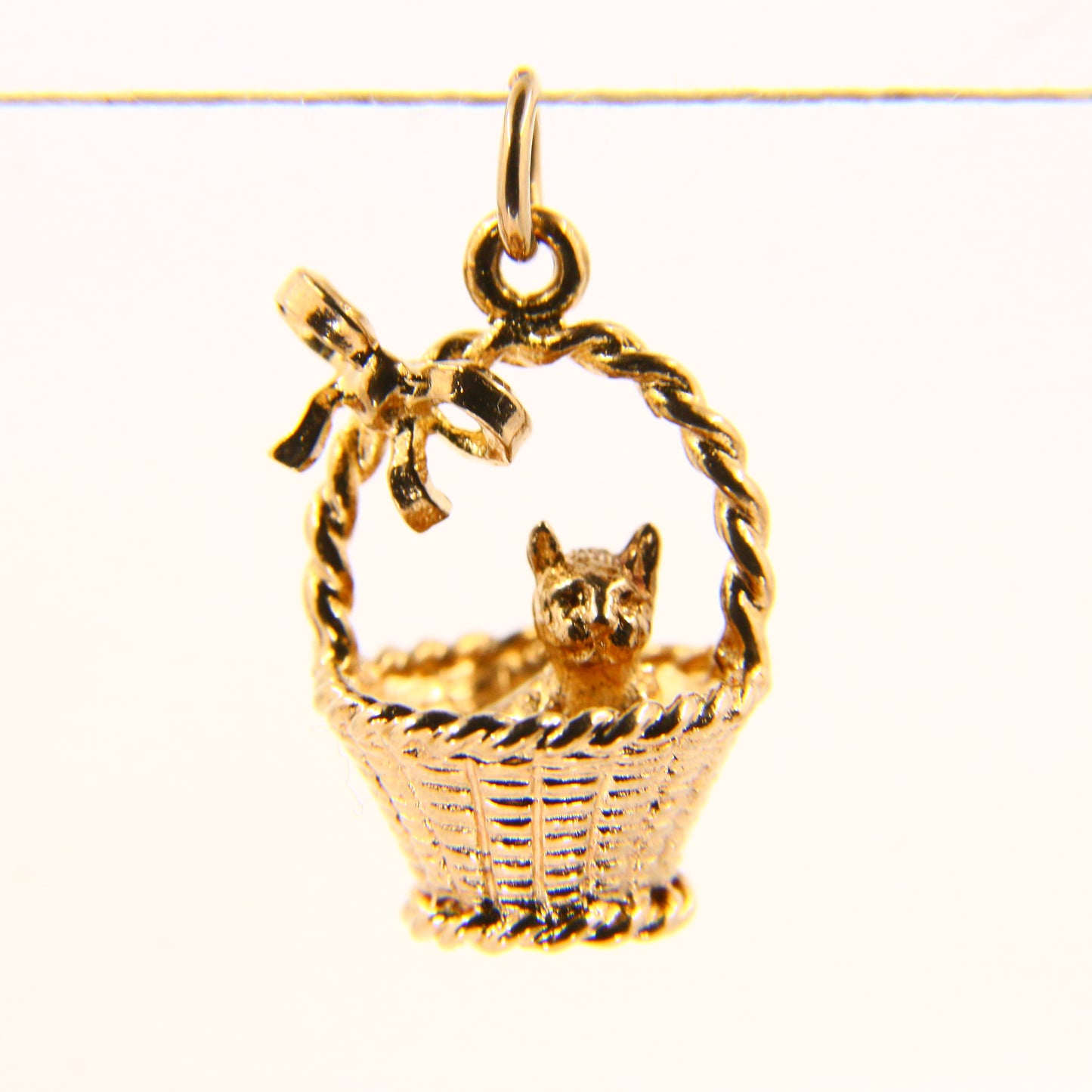 Vintage 9ct Kitten in Basket Charm Hallmarked Solid Yellow Gold Cat Pendant Gift