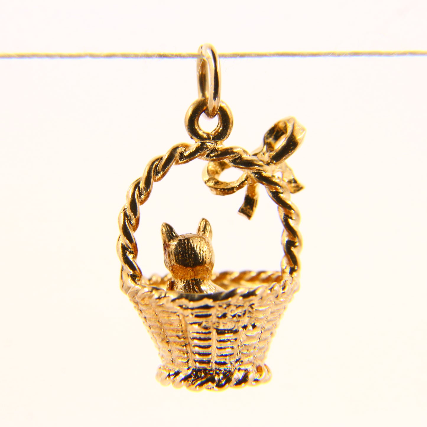 Vintage 9ct Kitten in Basket Charm Hallmarked Solid Yellow Gold Cat Pendant Gift