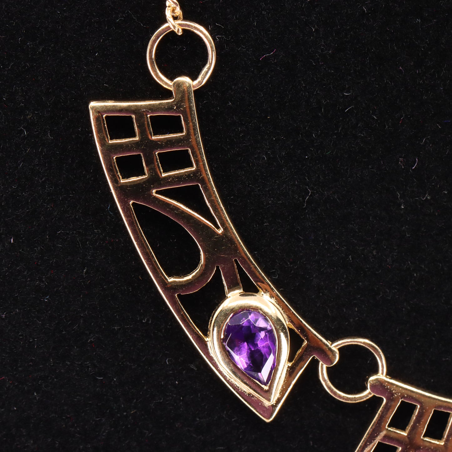 Vintage 9ct Hallmarked Gold 18 inch Art Nouveau Mackintosh Necklace Boxed
