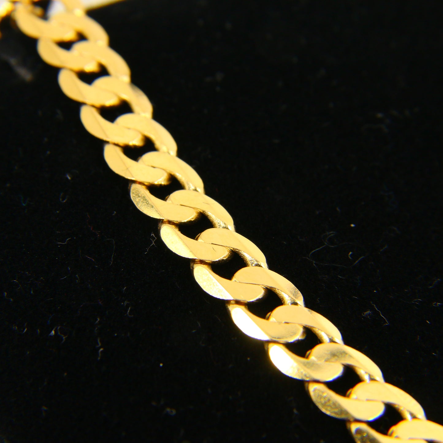 Vintage 9ct Gold Chain Necklace Flat Curb Link Necklace Yellow Gold Hallmarked