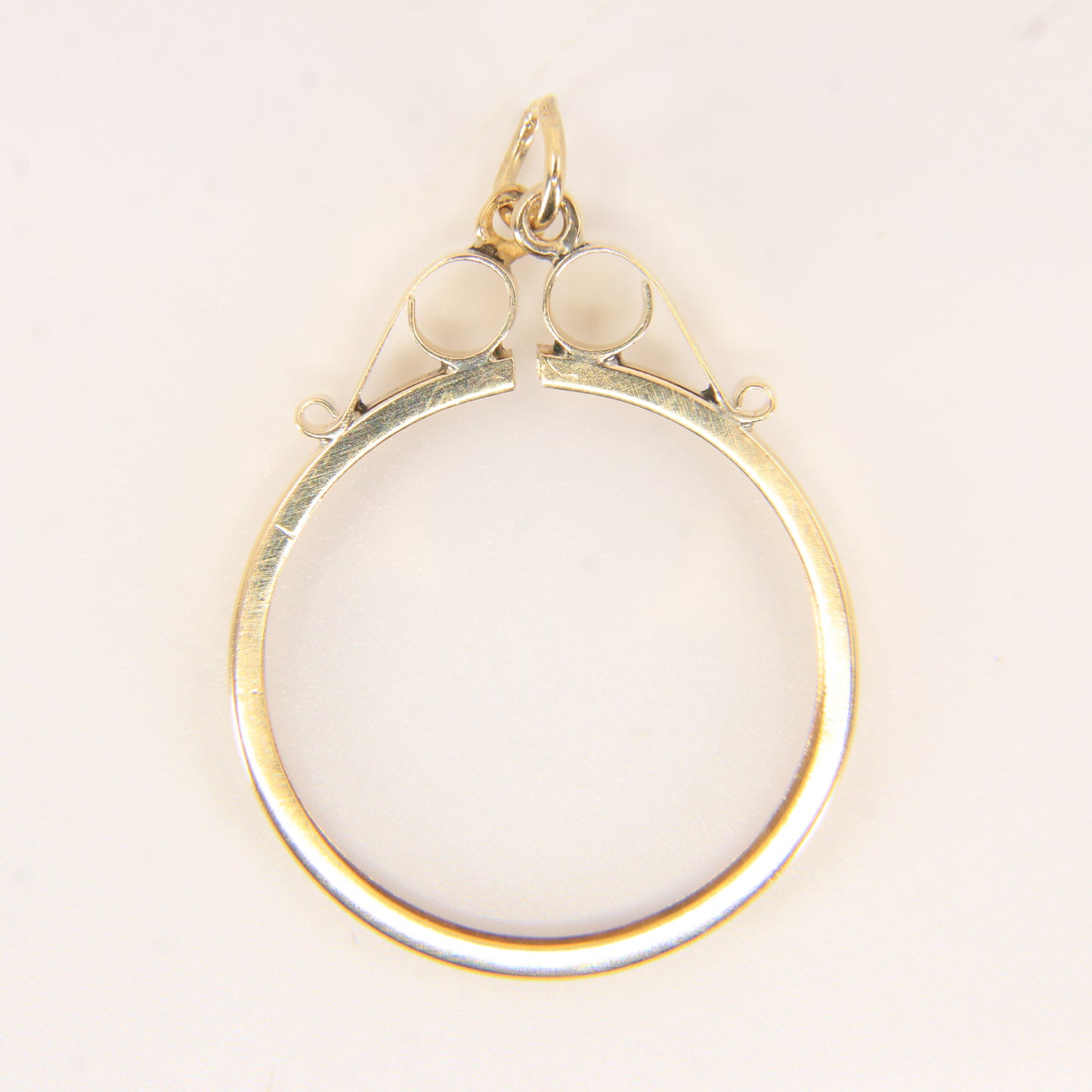 Vintage 9ct Hallmarked Yellow Gold Full Sovereign Coin Holder Pendant Frame