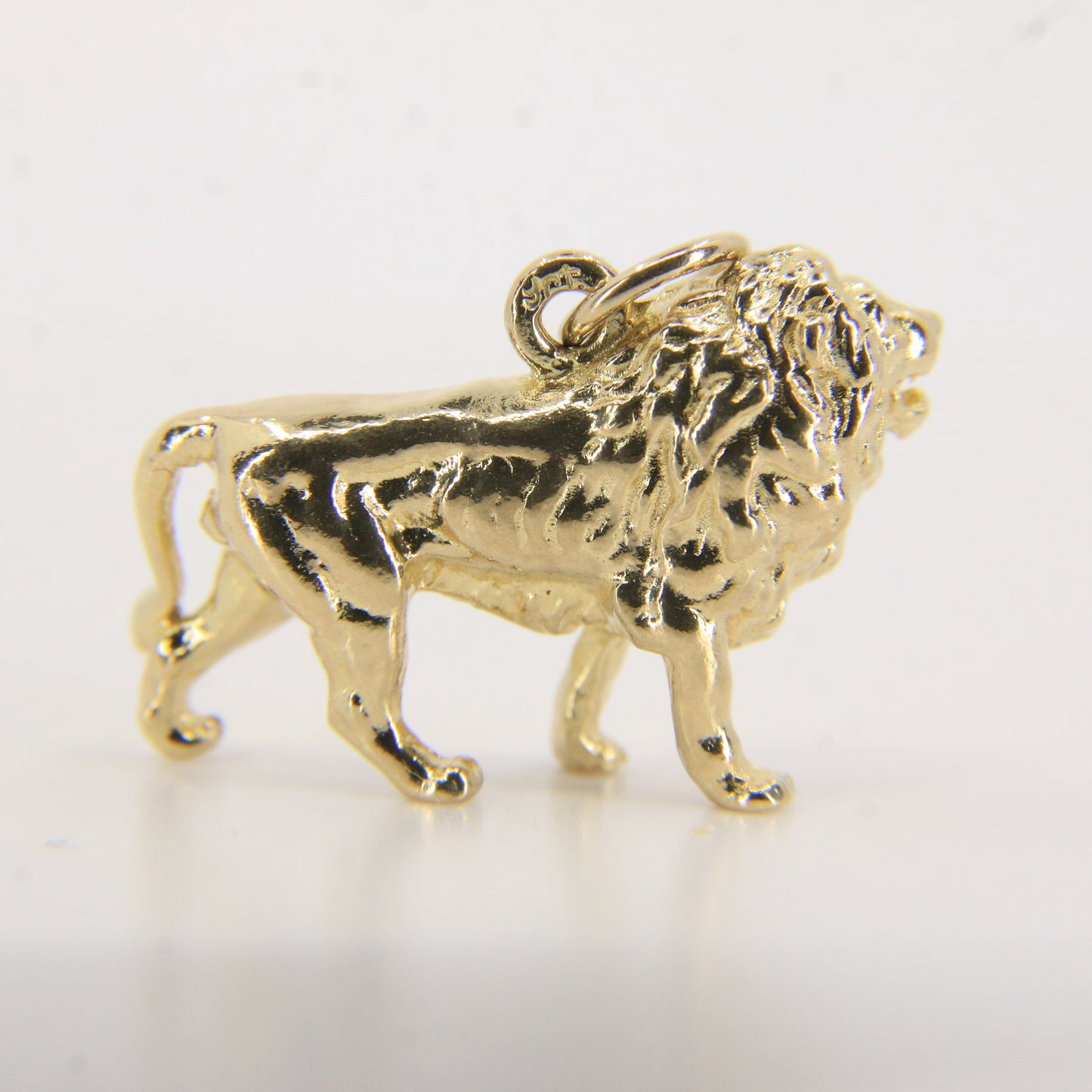 Vintage 9ct Gold Lion Pendant Yellow Gold Animal Charm Detailed Big Cat Gift