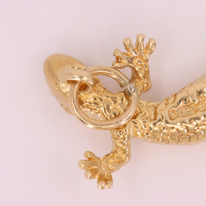 Vintage 9ct Hallmarked Yellow Gold Lizard Reptile Charm Pendant Animal Jewellery Gift