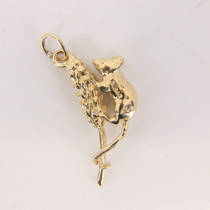 Vintage 9ct Hallmarked Gold Field Mouse Charm Wheat Sheaf Animal Pendant Gift