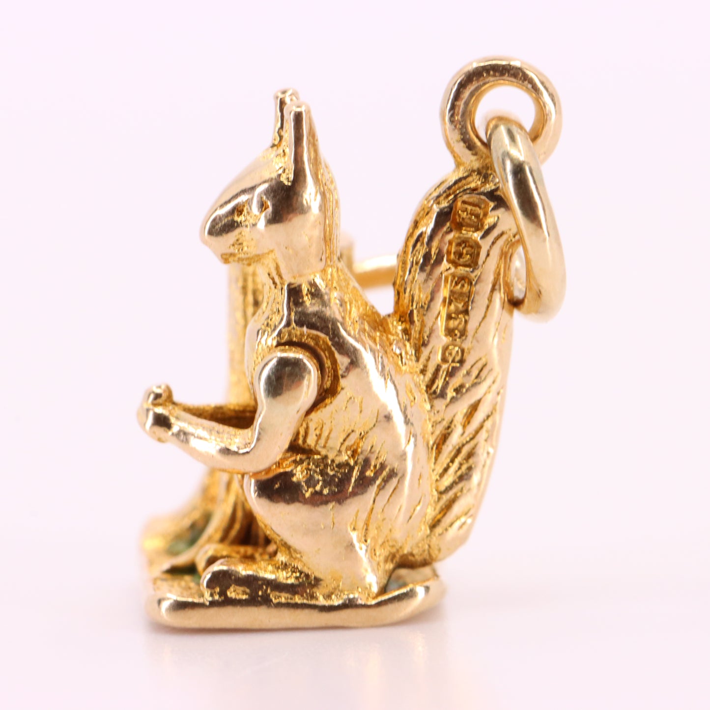 Vintage 9ct Hallmarked Gold Squirrel Eating Nut Charm Moving Animal Pendant Gift