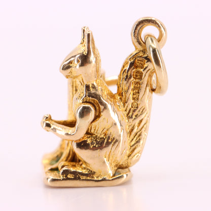 Vintage 9ct Hallmarked Gold Squirrel Eating Nut Charm Moving Animal Pendant Gift