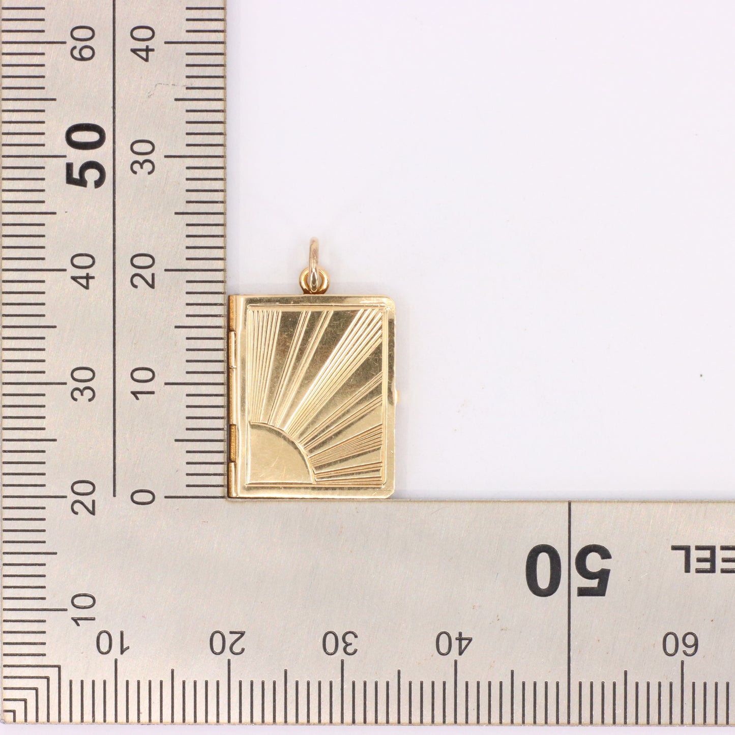 Vintage 9ct Hallmarked Gold 2 Photo Sunburst Locket Pendant Yellow Gold Charm