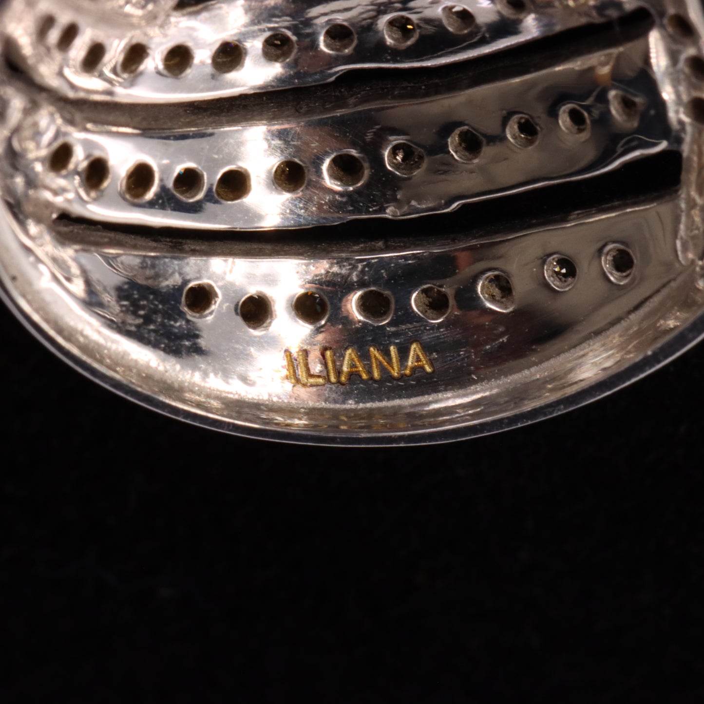 Vintage 18ct White Gold ILIANA 0.50ct Diamond 18 Inch Pendant Necklace Boxed