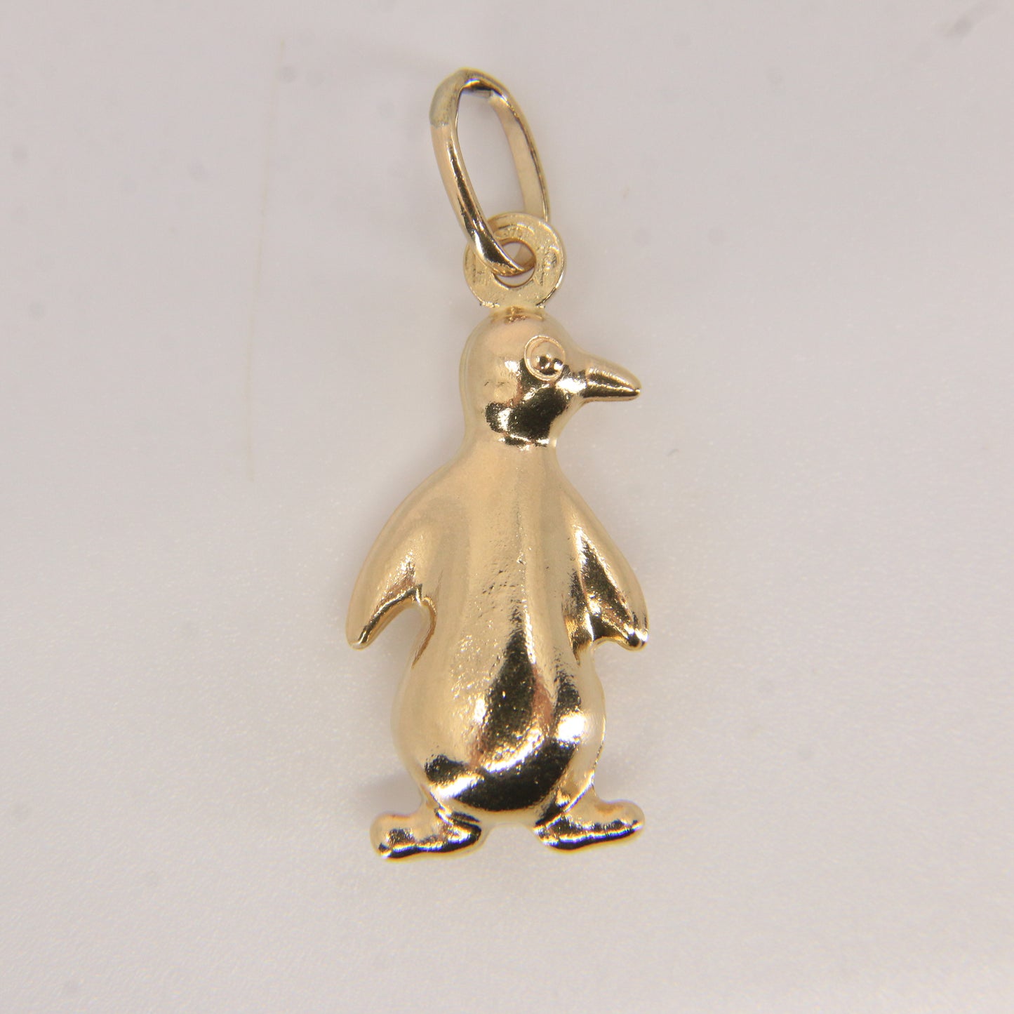 Vintage 9ct Hallmarked Gold Penguin Pendant Charm Hollow Yellow Gold Gift