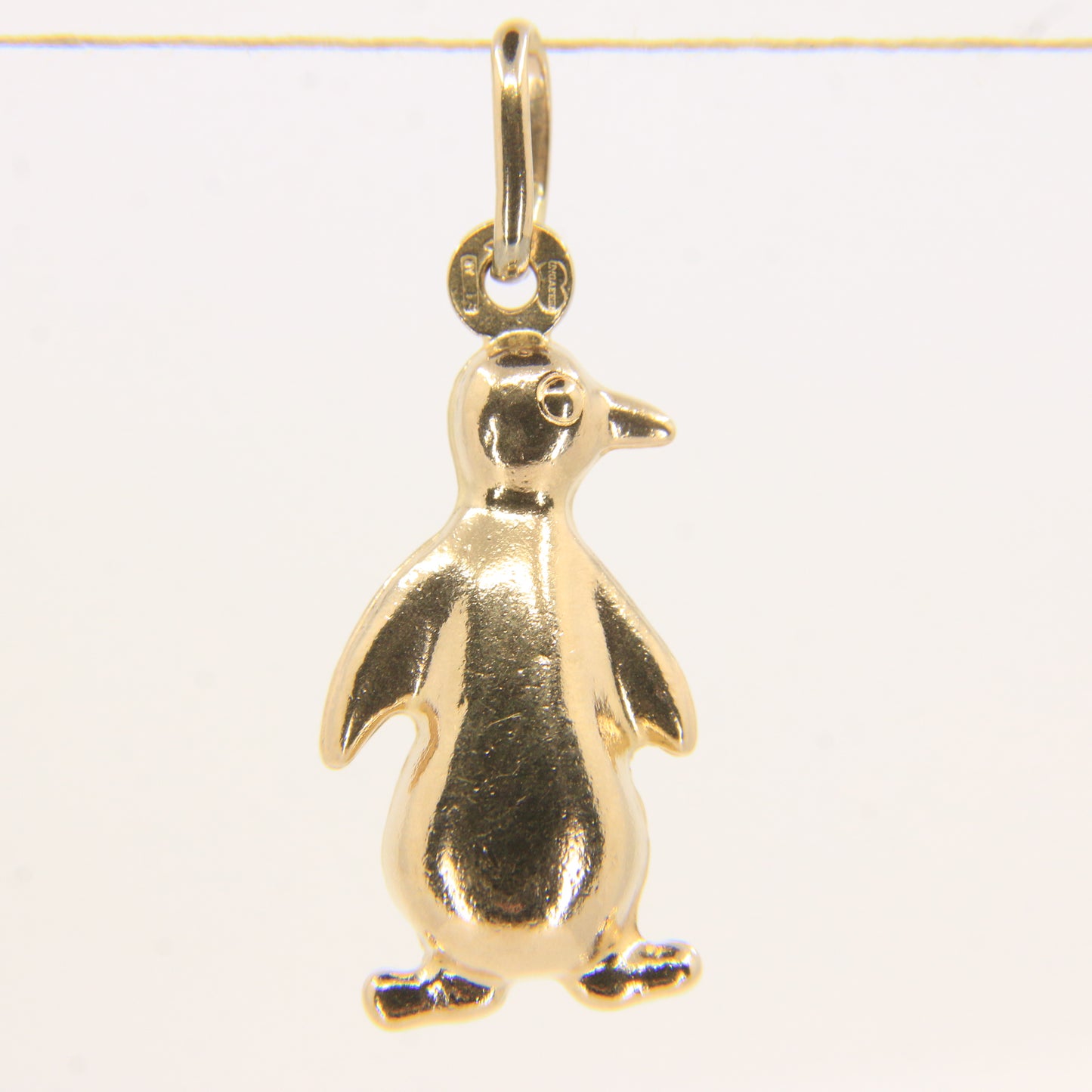 Vintage 9ct Hallmarked Gold Penguin Pendant Charm Hollow Yellow Gold Gift