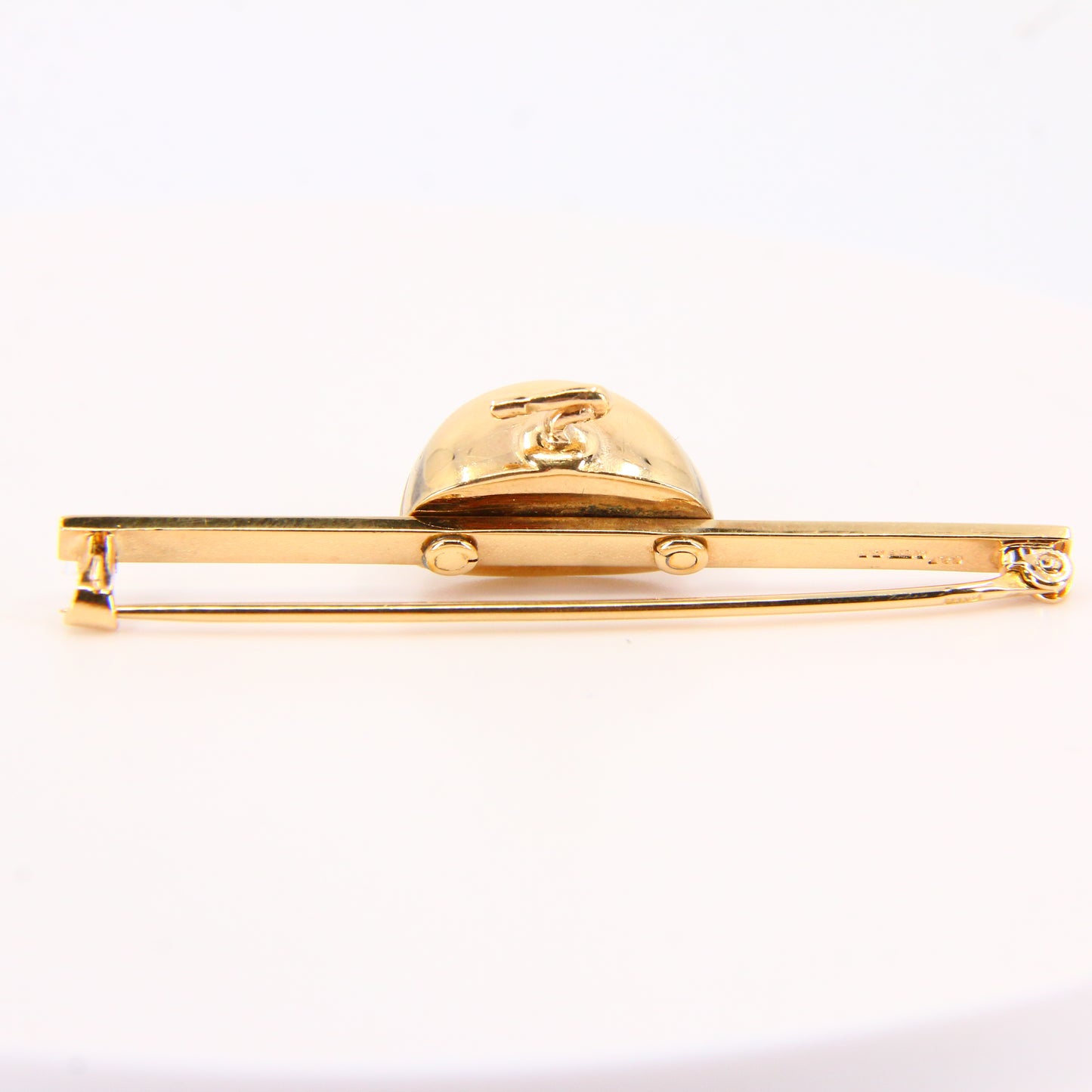 Vintage 9ct Curling Stone Brooch Hallmarked Yellow Gold Brooch Winter Sport Gift