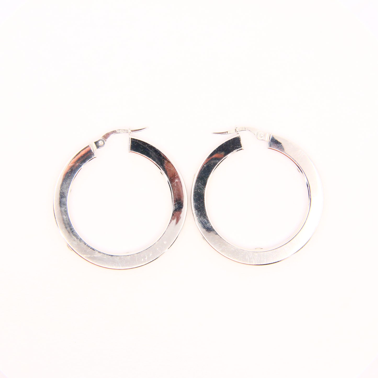 Vintage 9ct Screw Hoop Earrings White Gold Hallmarked Boxed