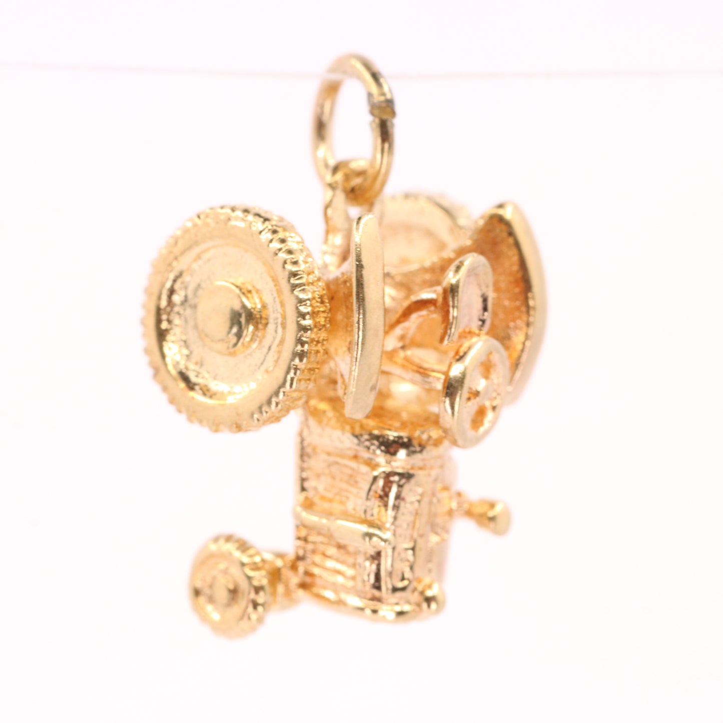 Vintage 9ct Hallmarked Yellow Gold Retro Tractor Pendant Farm Charm