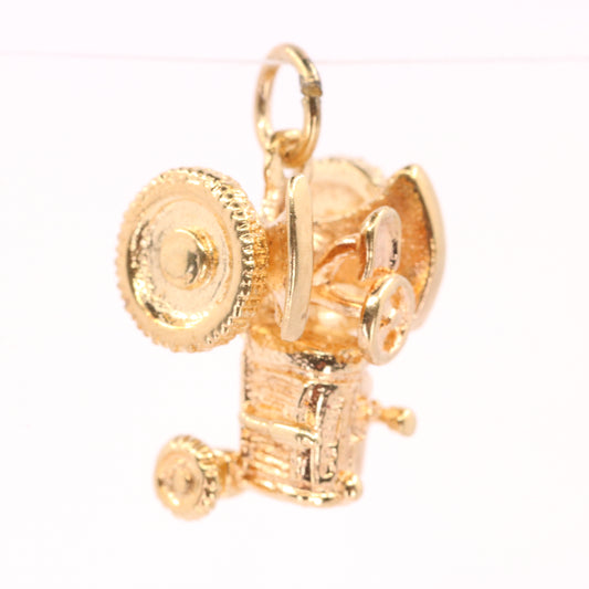 Vintage 9ct Hallmarked Yellow Gold Retro Tractor Pendant Farm Charm